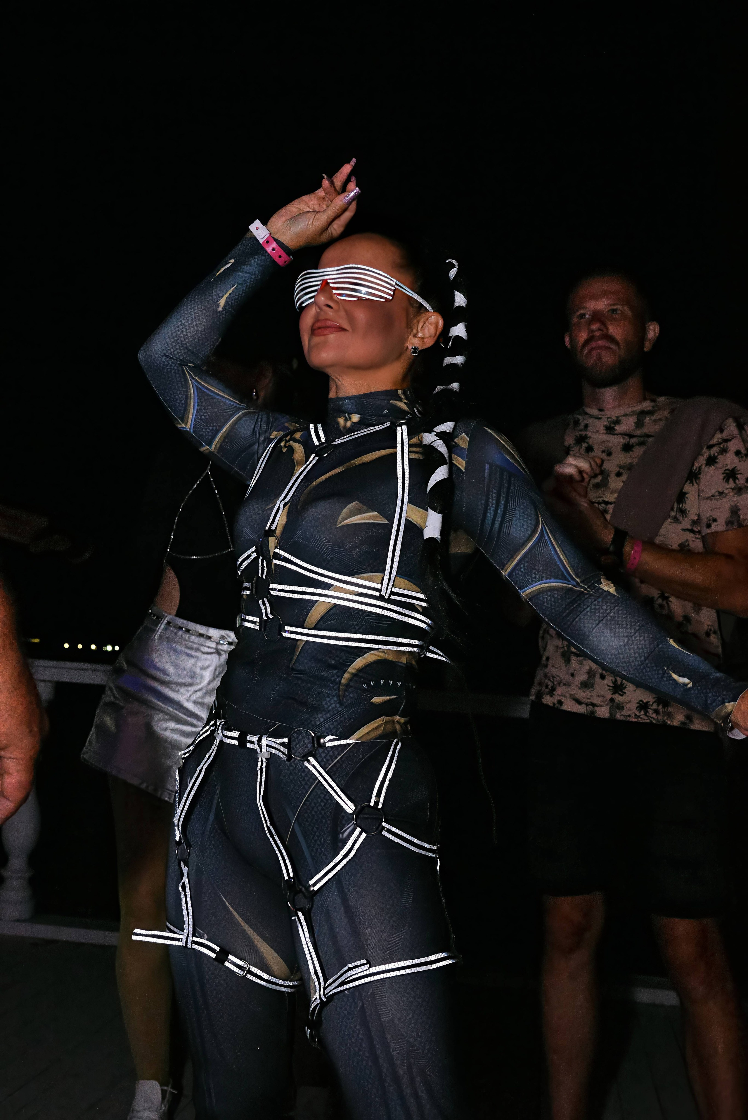 Tezzla music. Showbiz | Fashion | Reportage