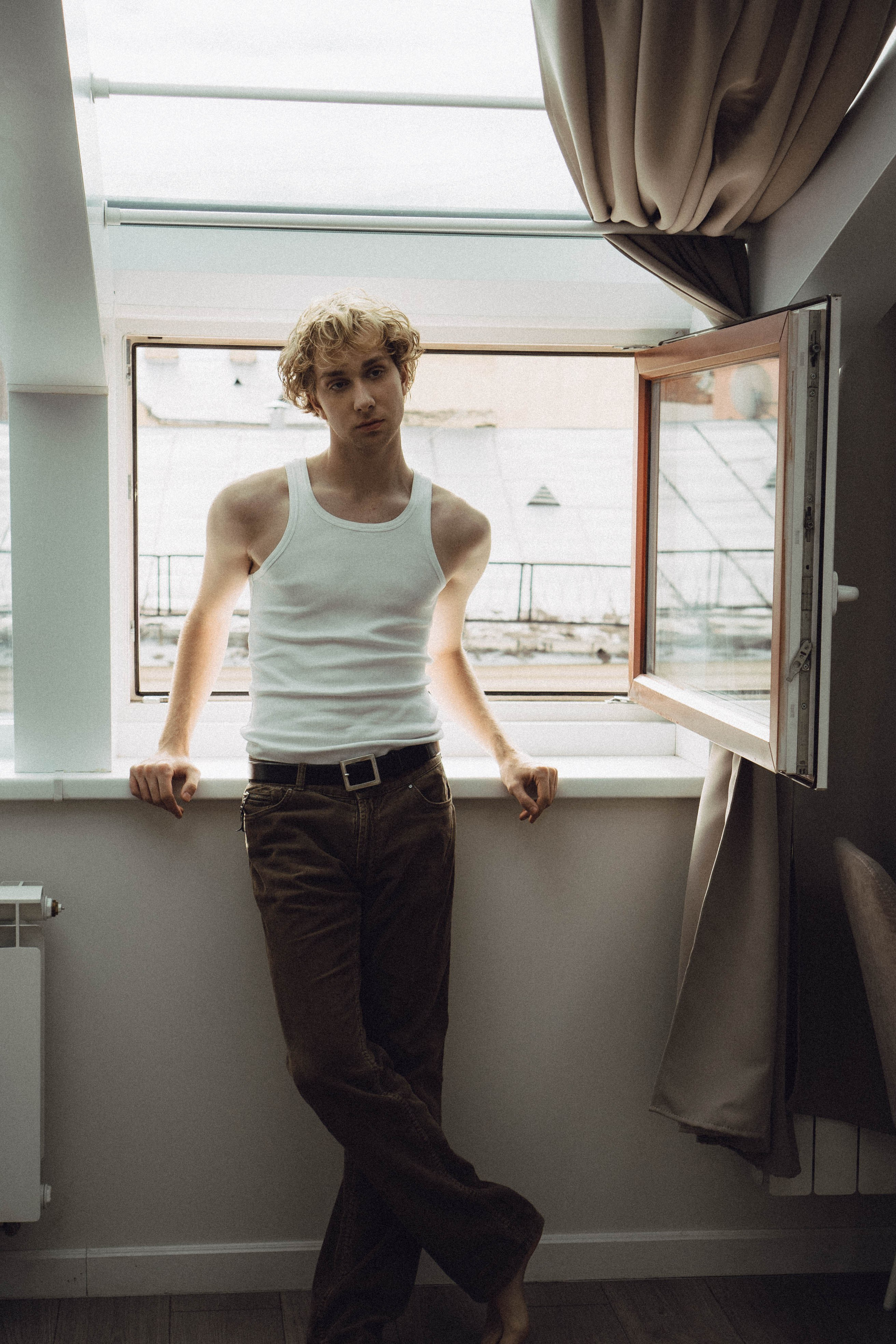 СВАДЕБНАЯ СЬЕМКА В ОТЕЛЕ. СБОРЫ ЖЕНИХА И НЕВЕСТЫ И ТАКЖЕ ТОР И ПОДГОТОВКА К ПРОГУЛКЕ. Профессиональный фотограф, Санкт-Петербург — Виктория Богомолова