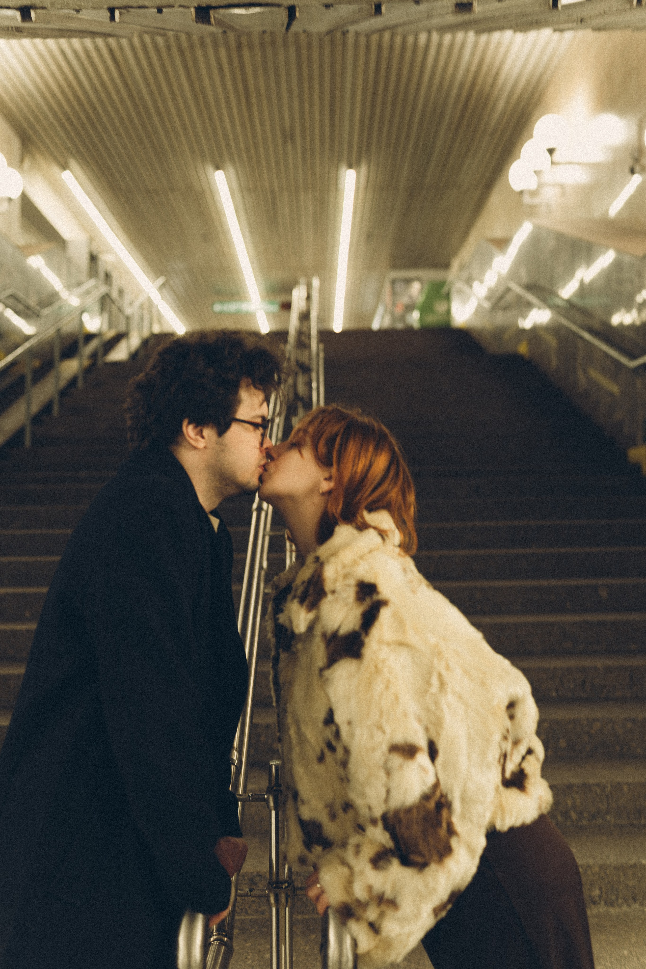 НОВОГОДНЯЯ ФОТОСЕСИИЯ ПАРЫ В МЕТРО ЛЮБОВЬ. Профессиональный фотограф, Санкт-Петербург — Виктория Богомолова