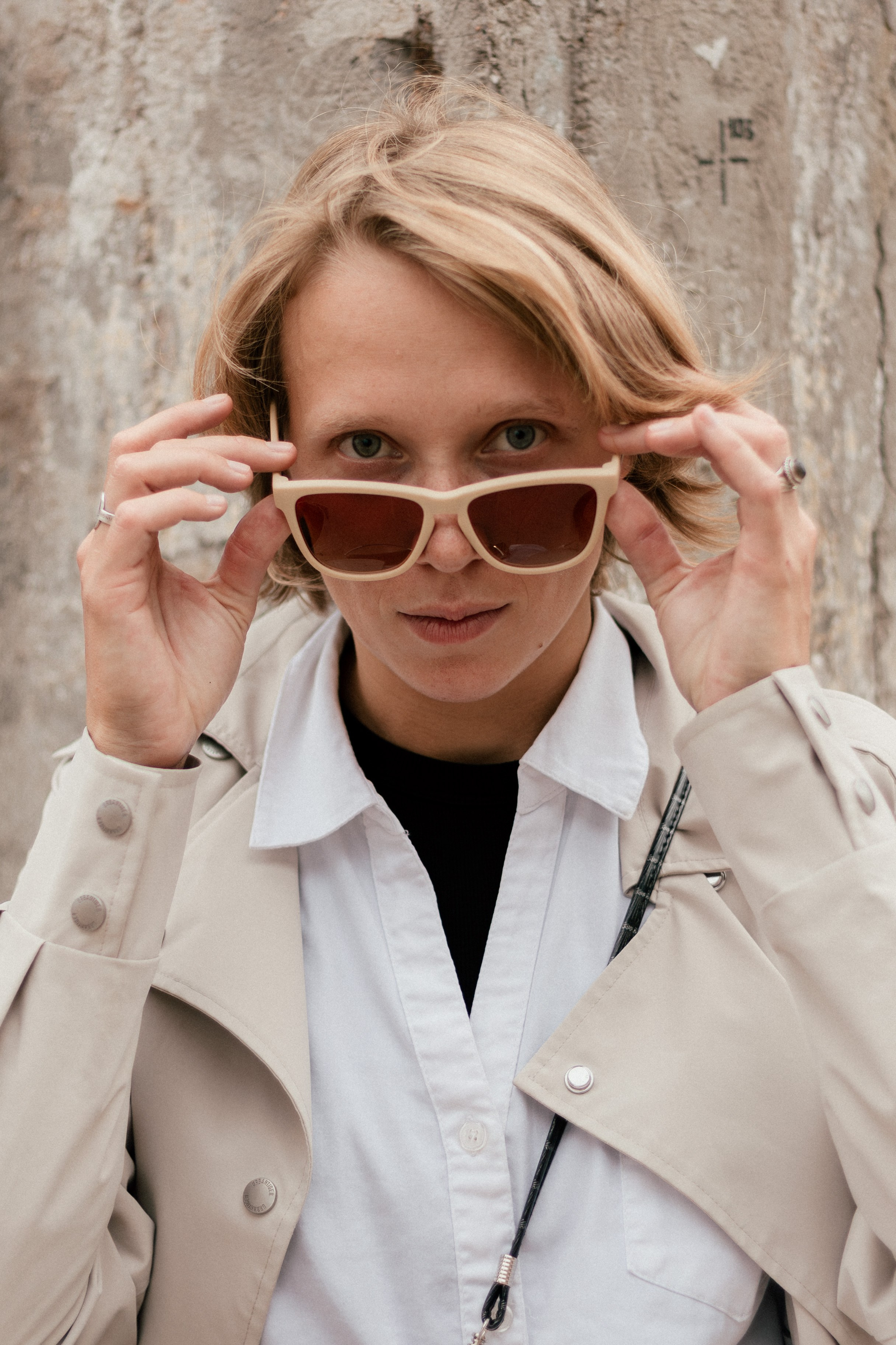 Antonbentframe x dasha_texture_bounce. Шмитов Егор