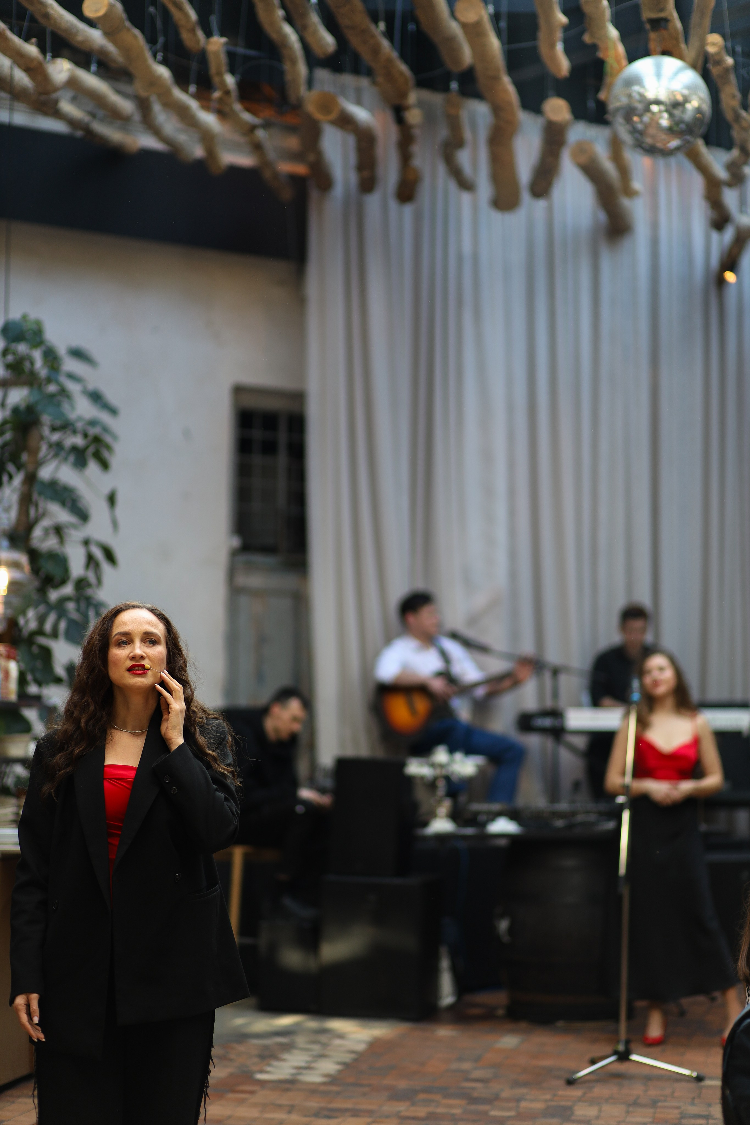 Gastrodvor 8 March. Дженбаз Павел — фотограф в Ялте