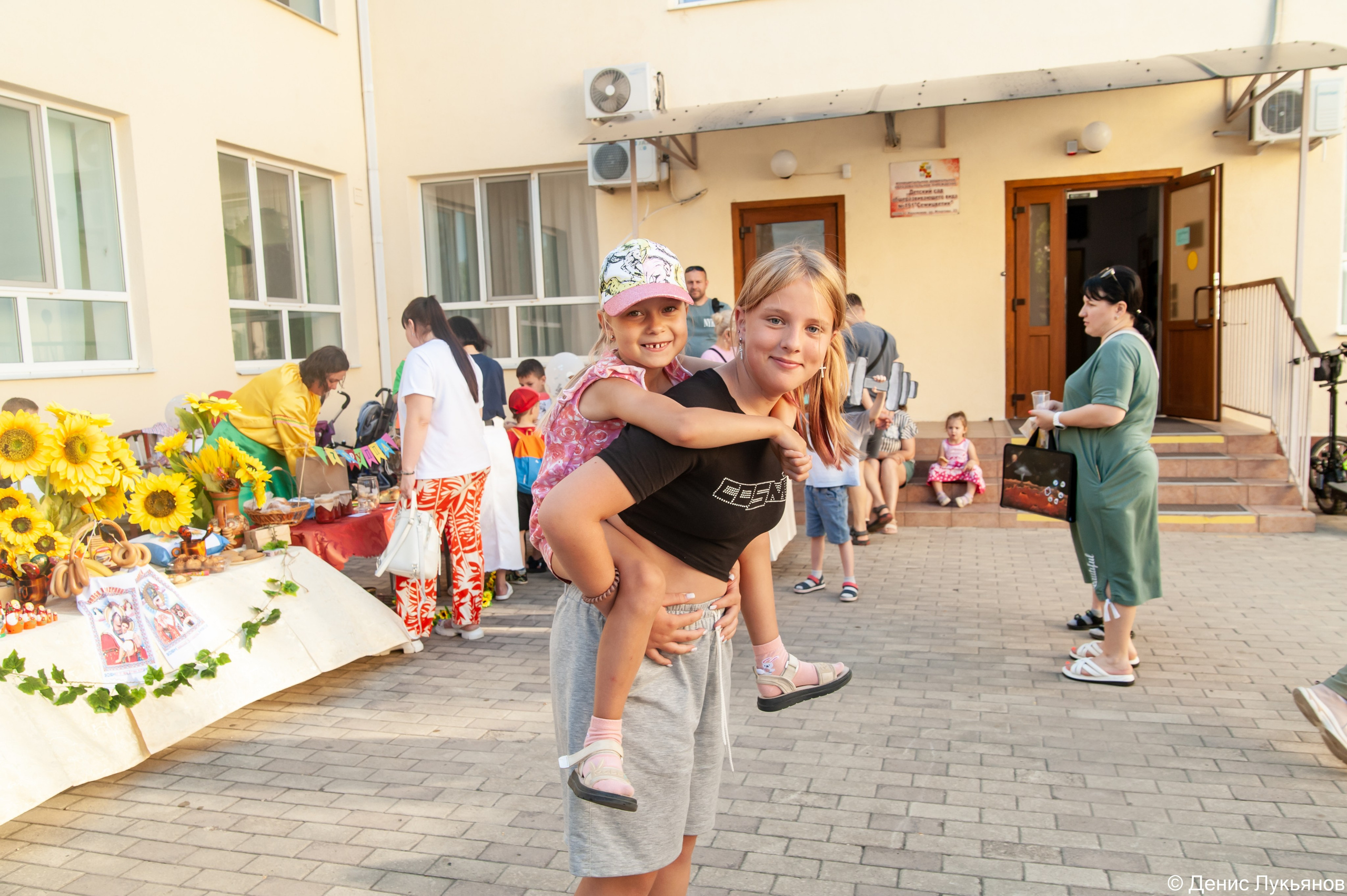 Ярмарка. Свадебный и семейный фотограф Денис Лукьянов в Краснодаре, Краснодарском крае и Республике Крым