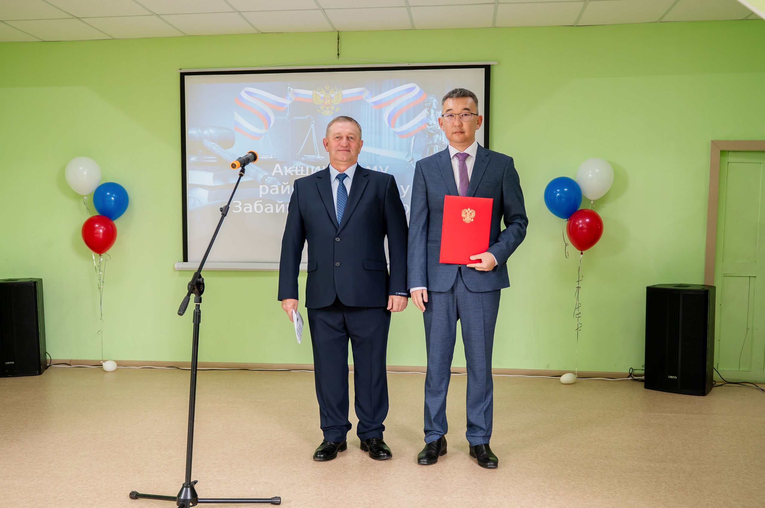 Репортаж. Фотостудия 220 — первая в Чите фотостудия, предназначенная для работы