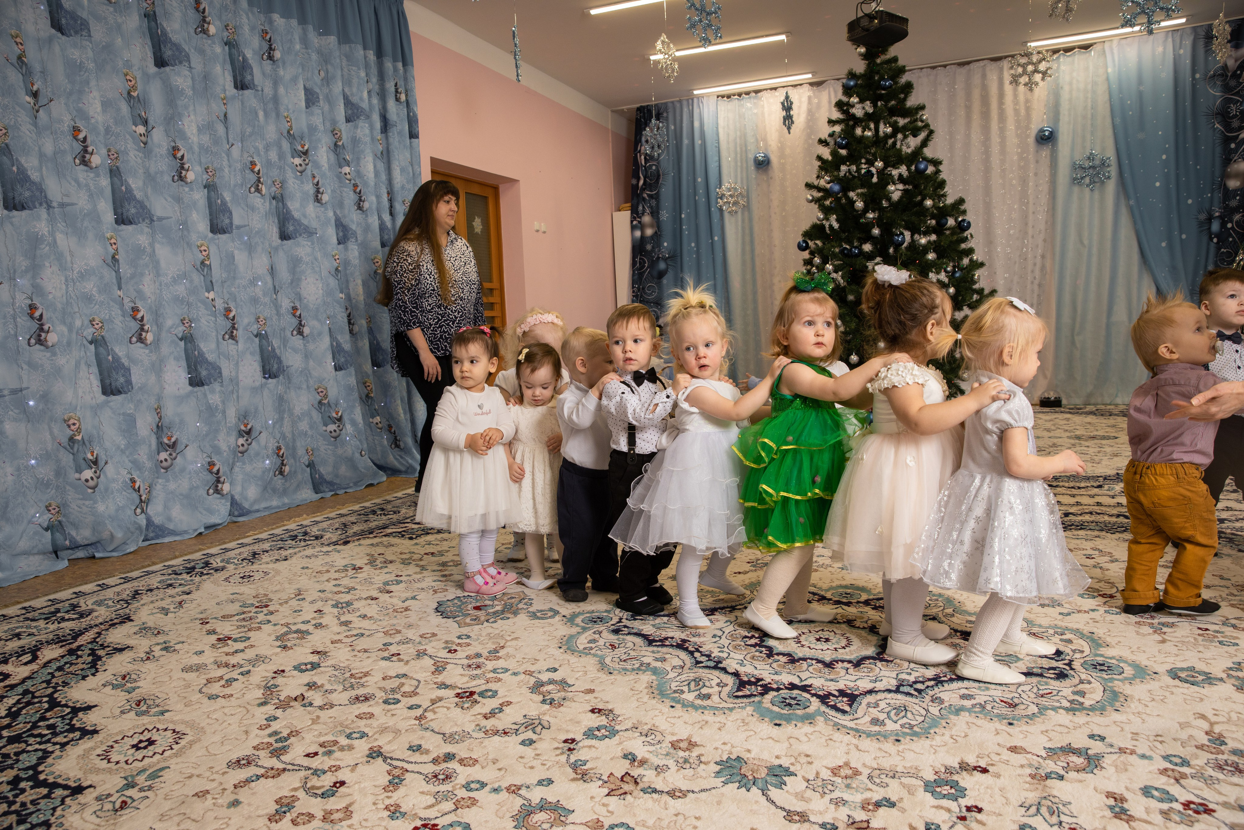 Новогодний утренник Успех. Фотограф в Железнодорожном и Балашихе