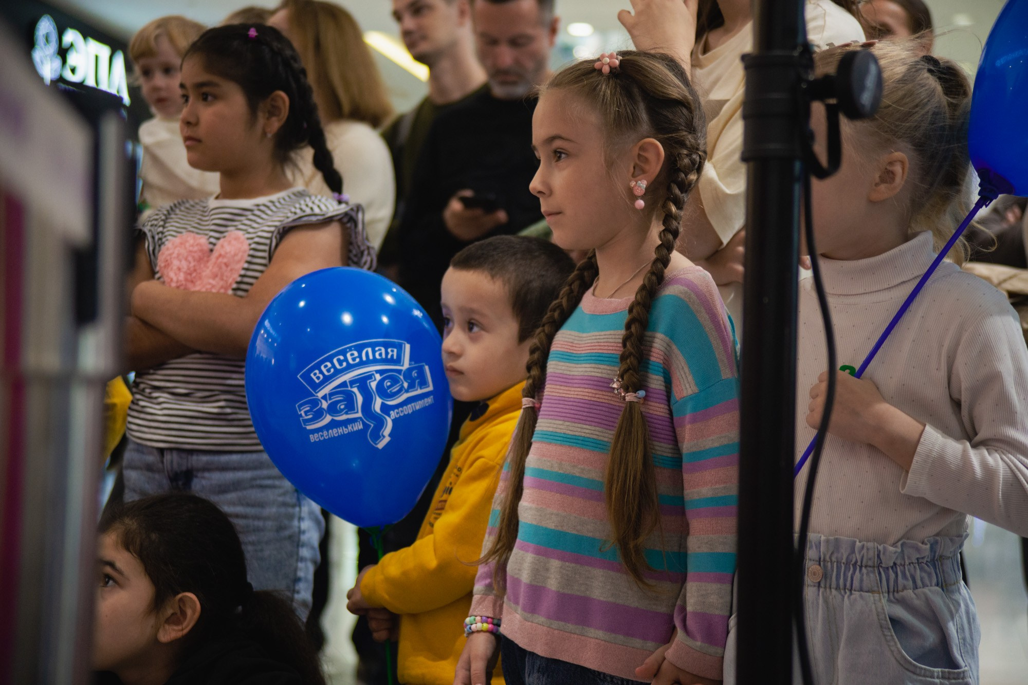 Сказка в ТЦ Океания. Репортажный и концертный фотограф в Москве Анастасия Осень