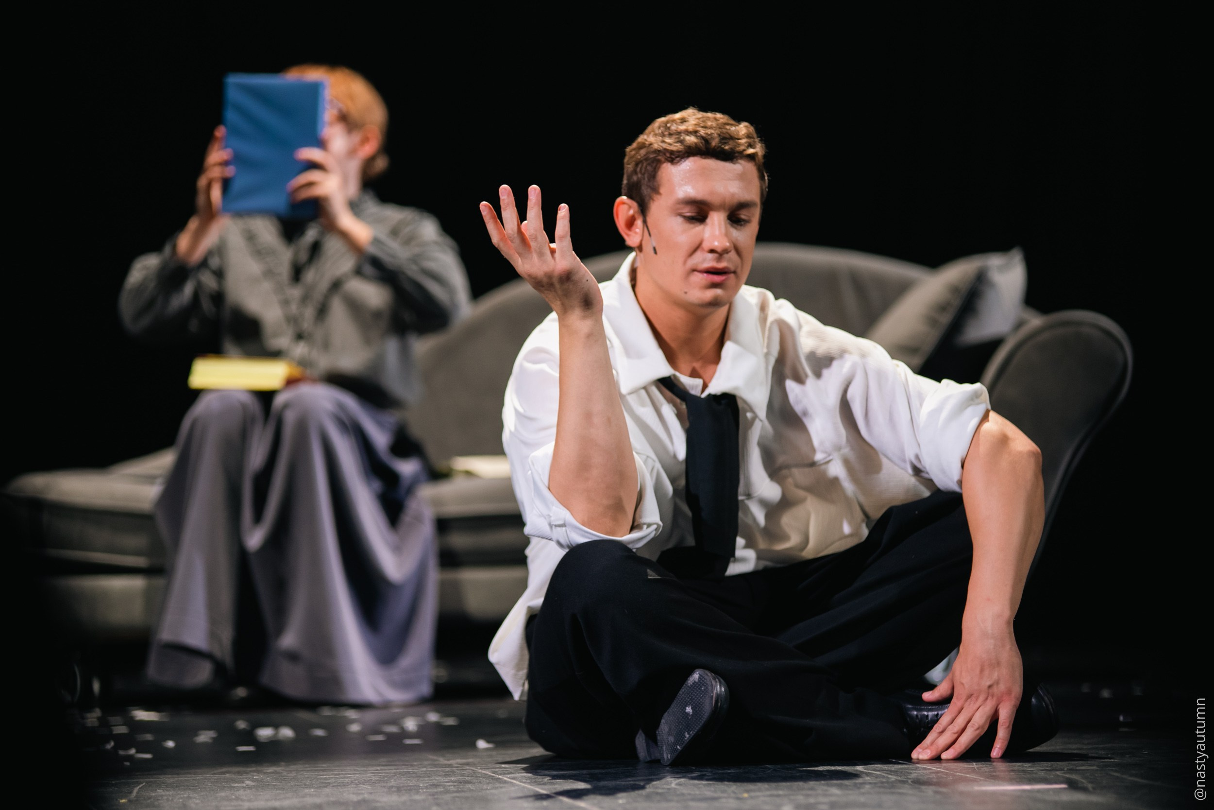 Генеральный прогон «Маяковский. Я сам.». Репортажный и концертный фотограф в Москве Анастасия Осень