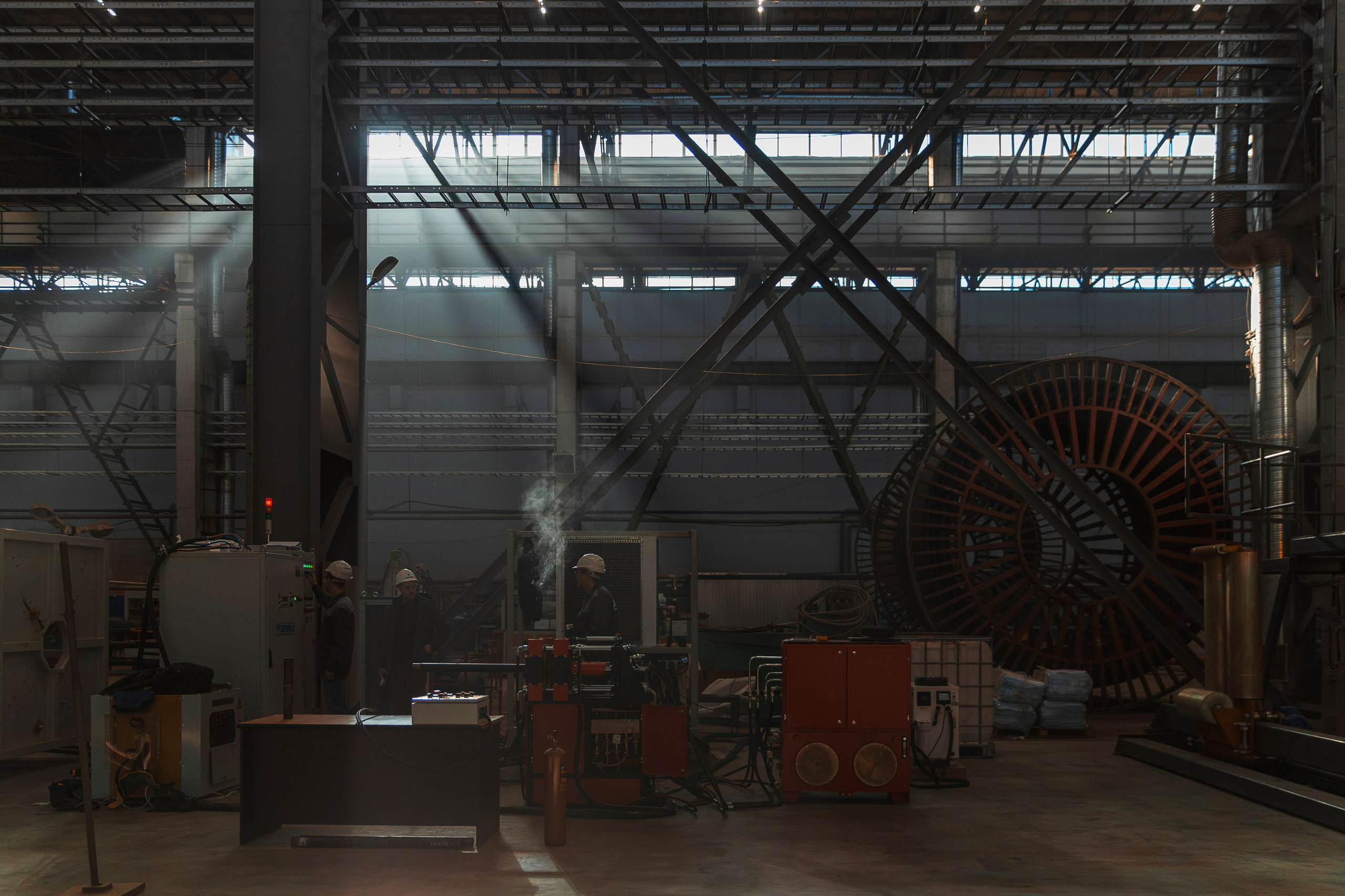 Промышленные фотографии завода Псковэлектросвар | Производство сварочного оборудования