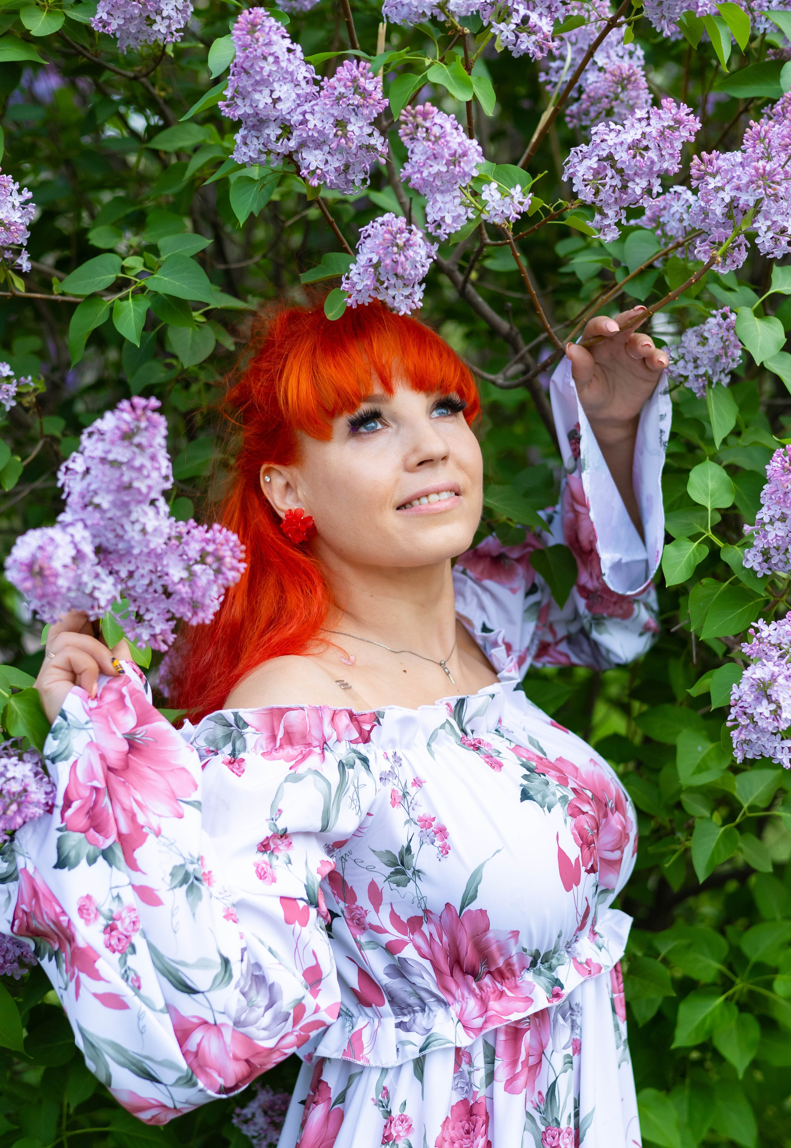 Алена. Цветение яблони. Портретный фотограф Панферова Регина г. Санкт-Петербург, г. Казань