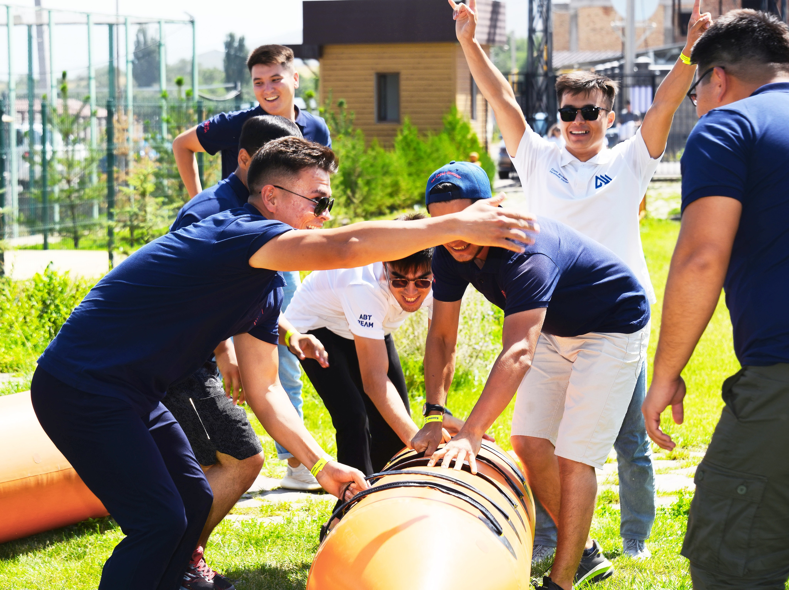 Тимбилдинг-2. Фотосъёмка. Фотограф Сергей Авдеев-семейный и детский фотограф в Алматы