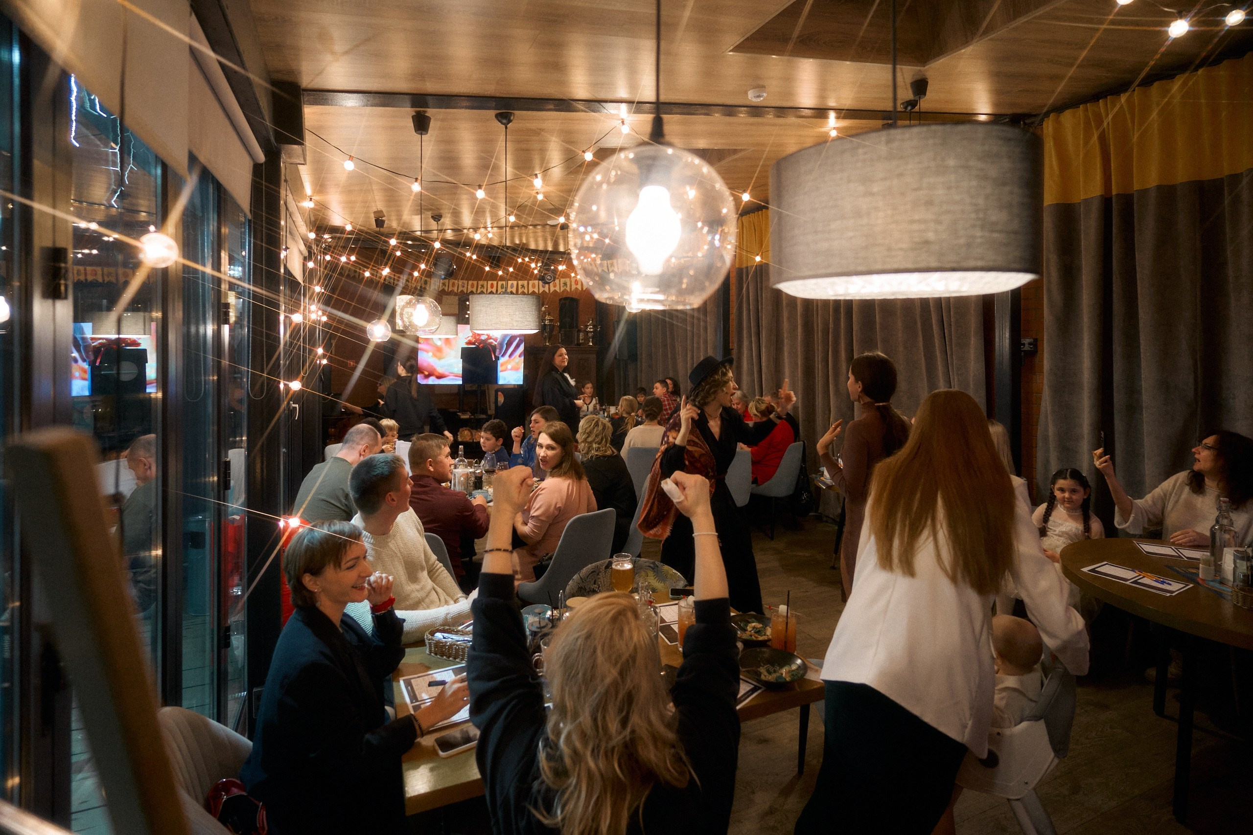 Музыкальное лото в Торжке | Ресторан Оникс. Павленко Дмитрий фотограф и видеограф в Торжке