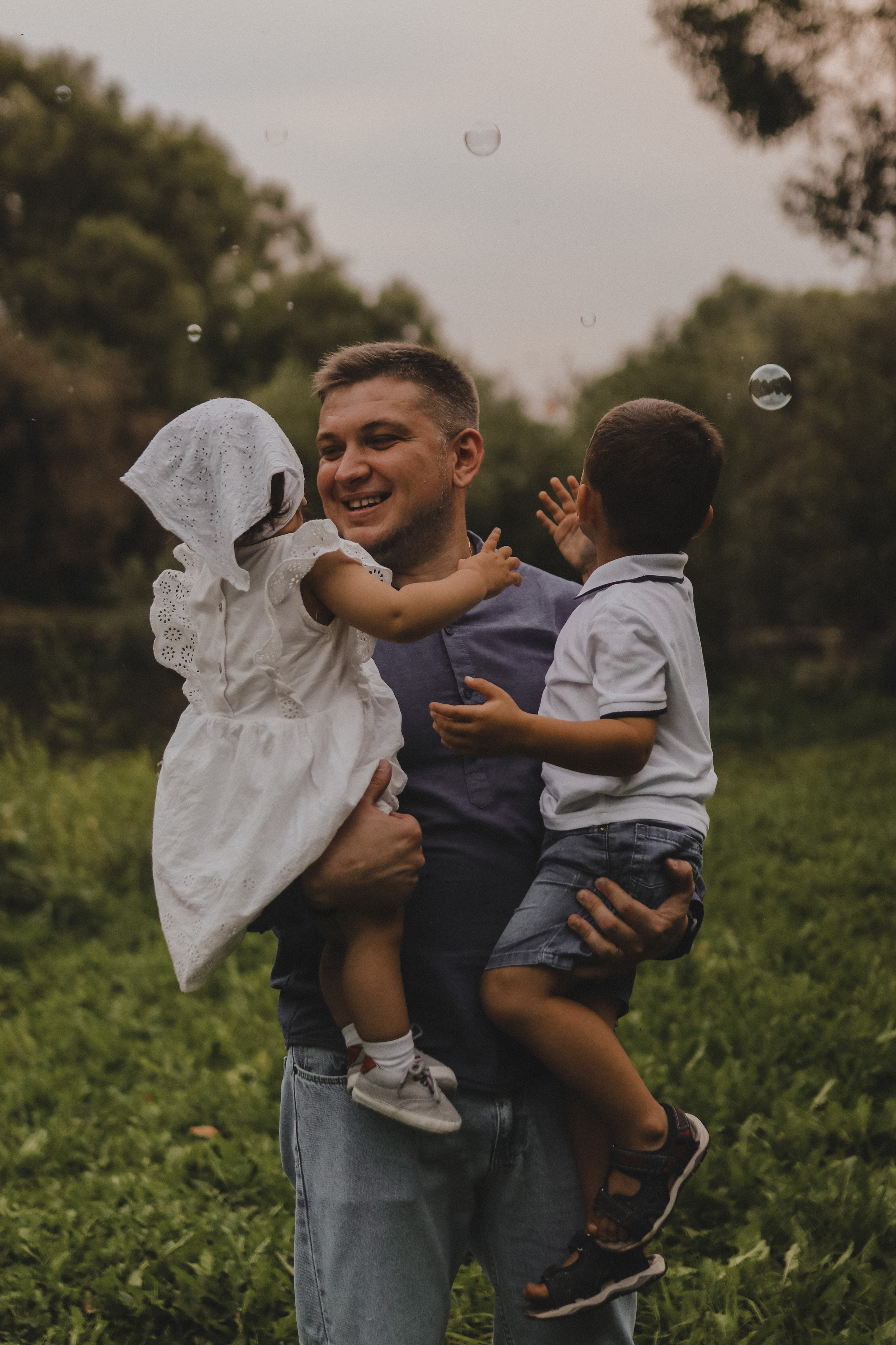 Июнь. Семья. Мыльные пузыри. Оксана Чистова свадебный фотограф | Москва и Питер