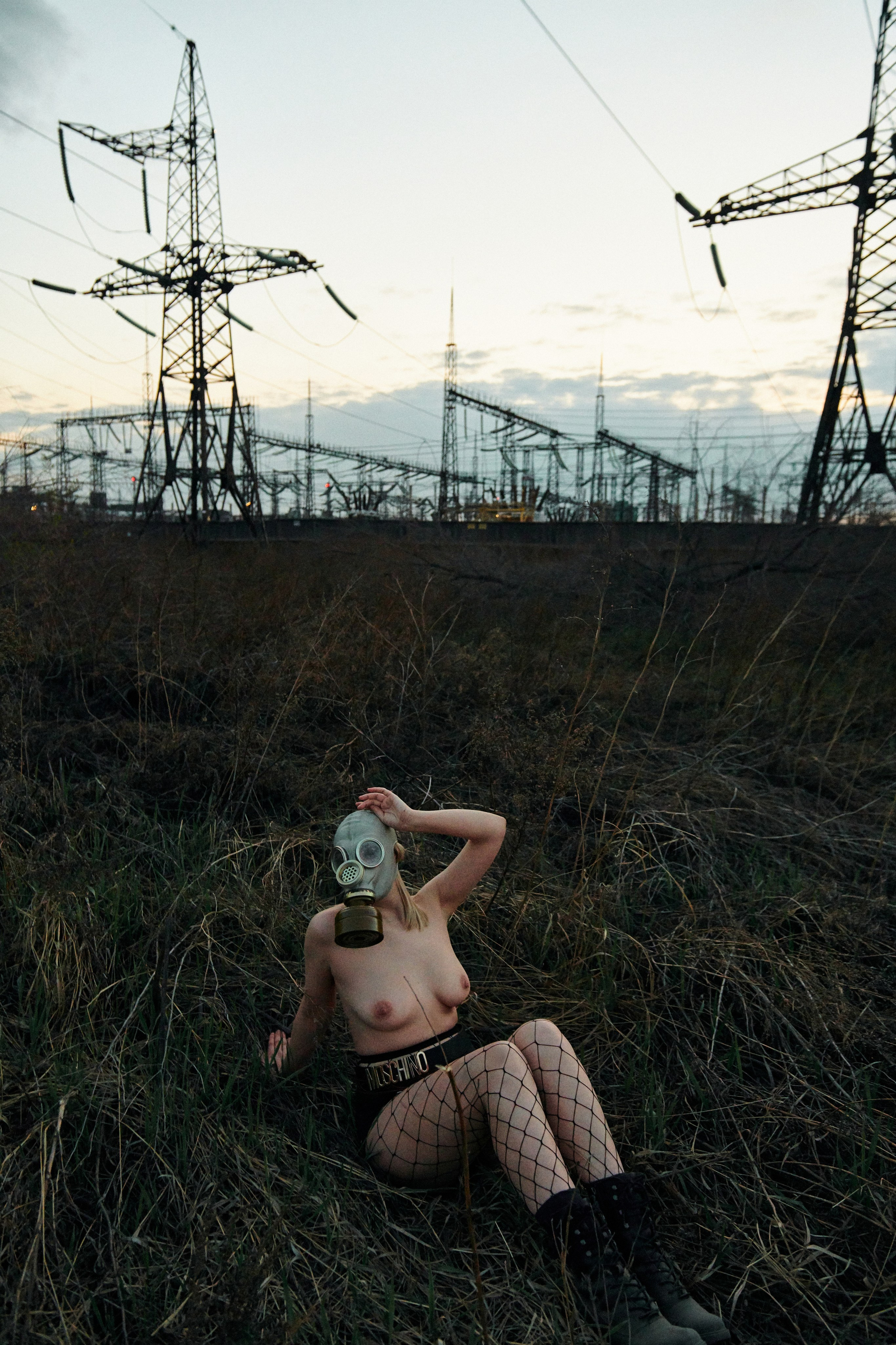 Противогаз. Фотограф-визажист в Красноярске Алина Духновская