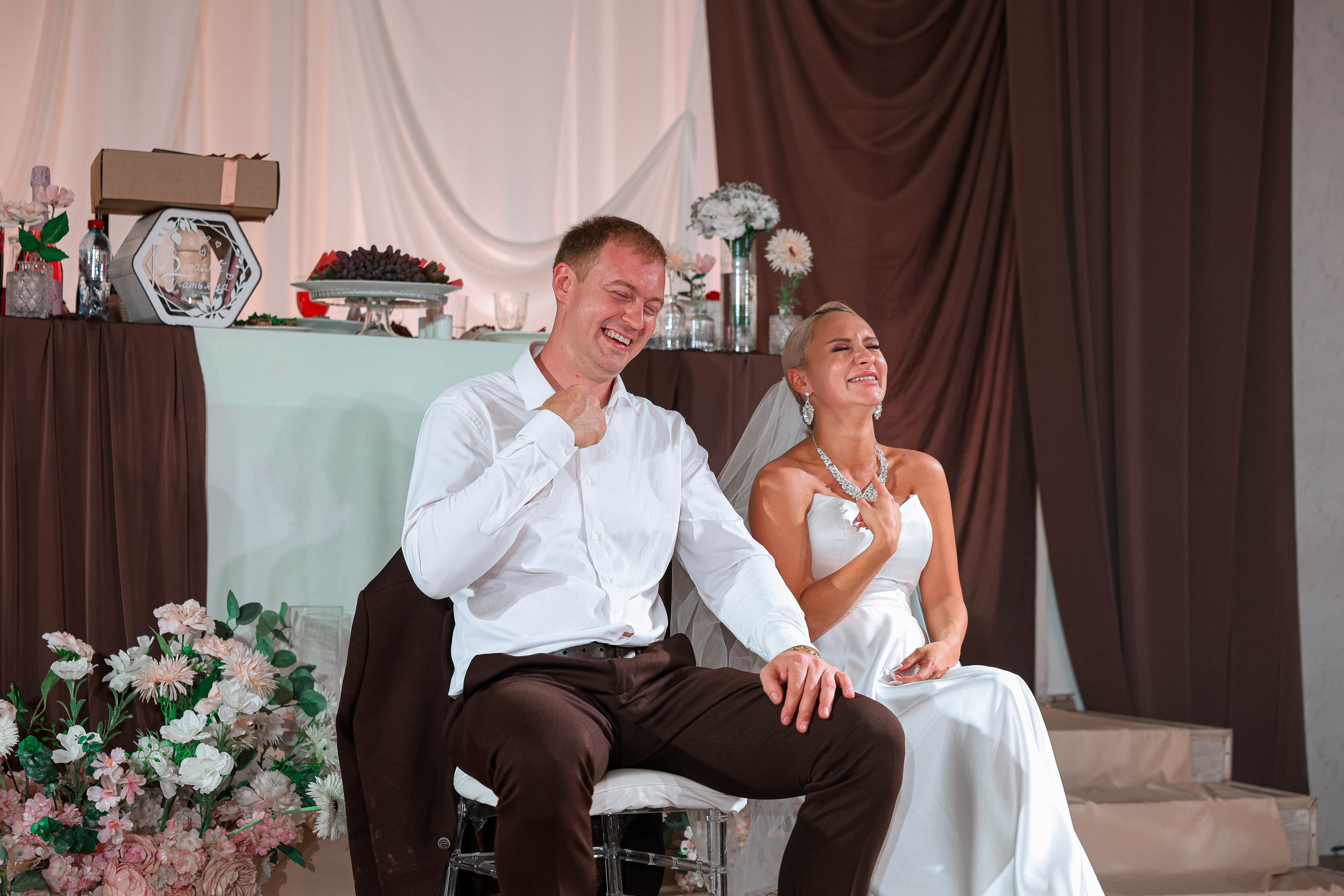 Lamborgini. Свадебный и Школьный фотограф Улан-Удэ Бурятия Джулия Топоева Выпускные альбомы Фотограф на мероприятие