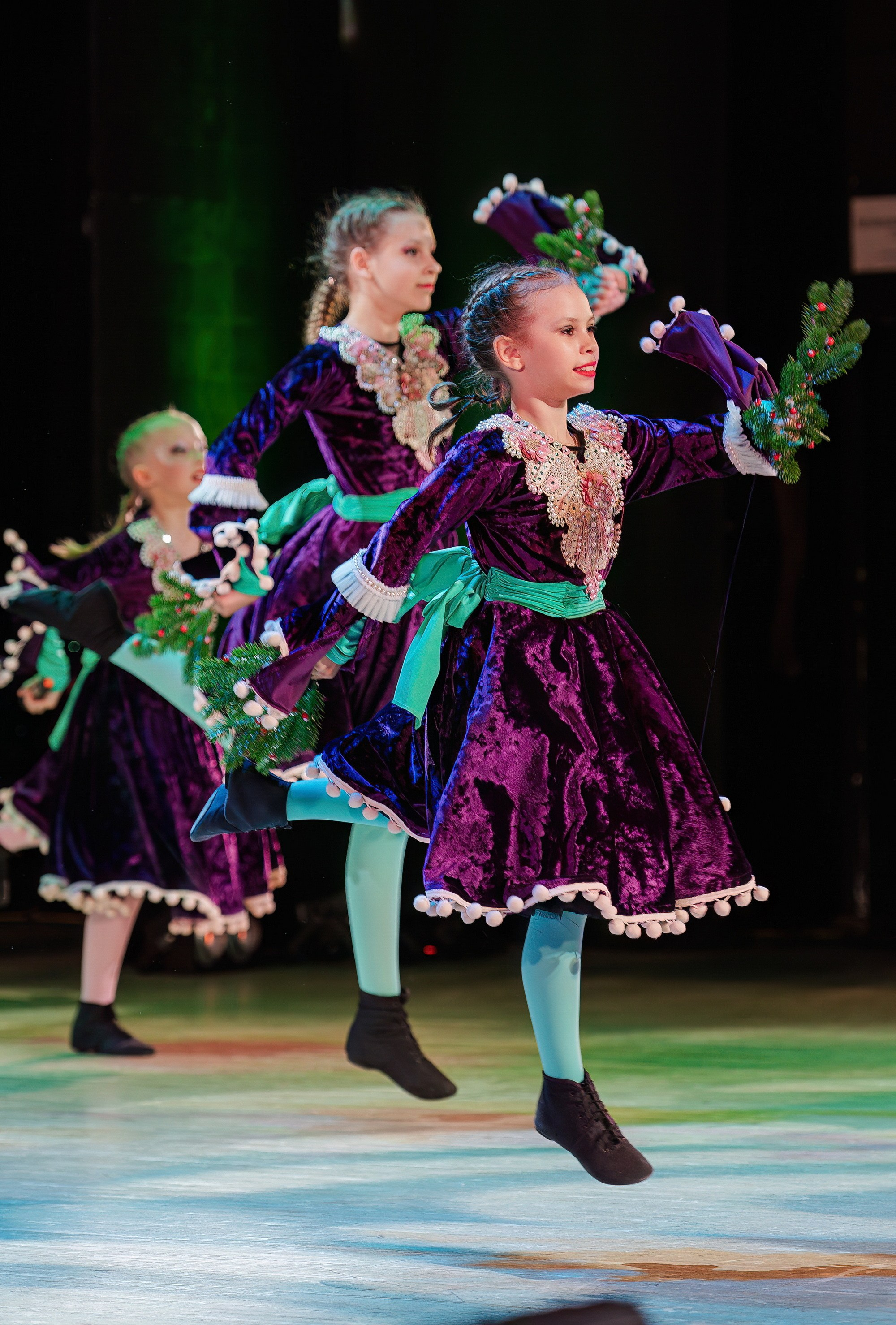 Отчетный концерт Образцового коллектива Алтая театра эстрадной песни «Созвездие». Свадебный и репортажный фотограф Никита Сницарев в Барнауле