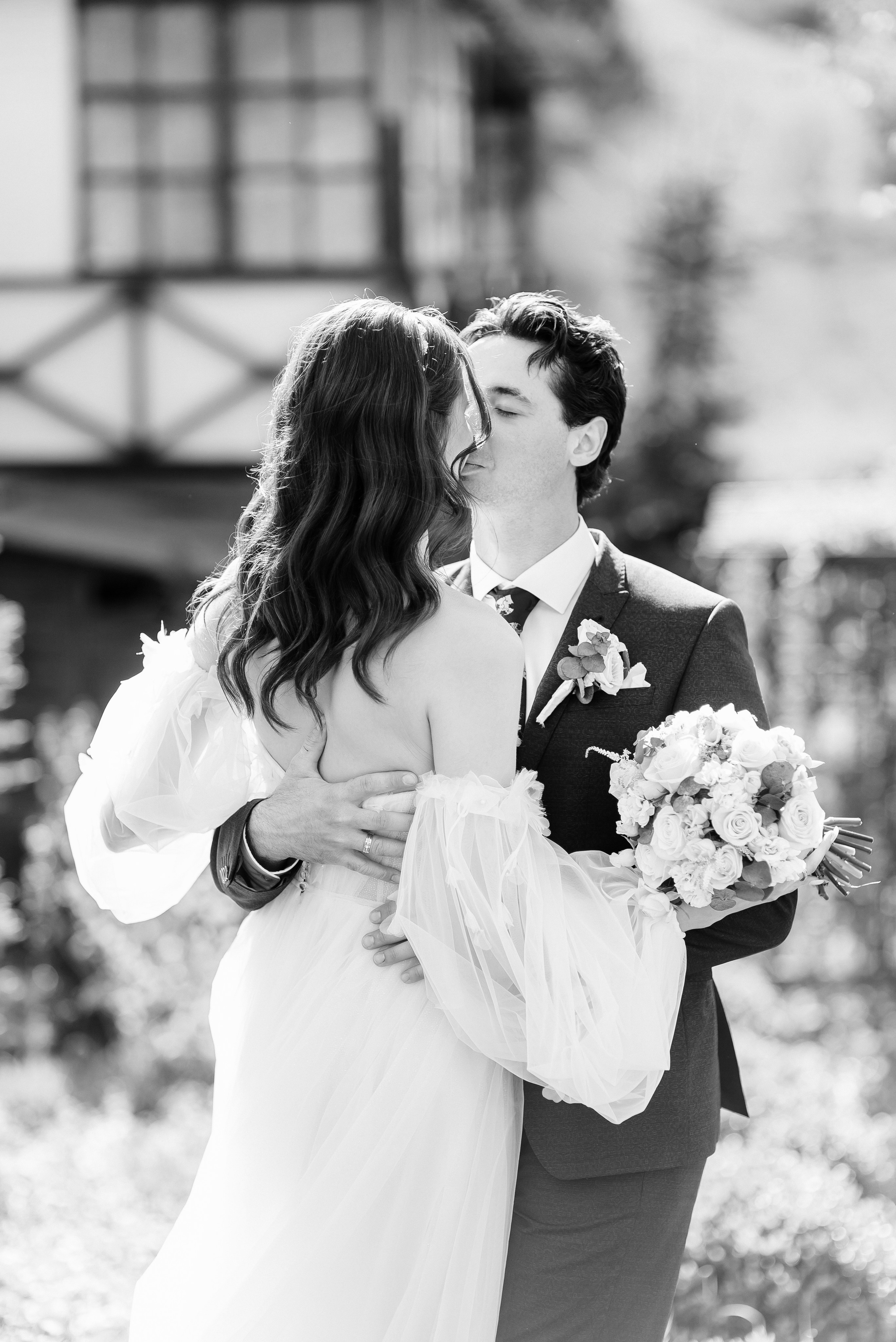 Михаил и Эмилия. Свадебный фотограф Курск Артем Духтанов