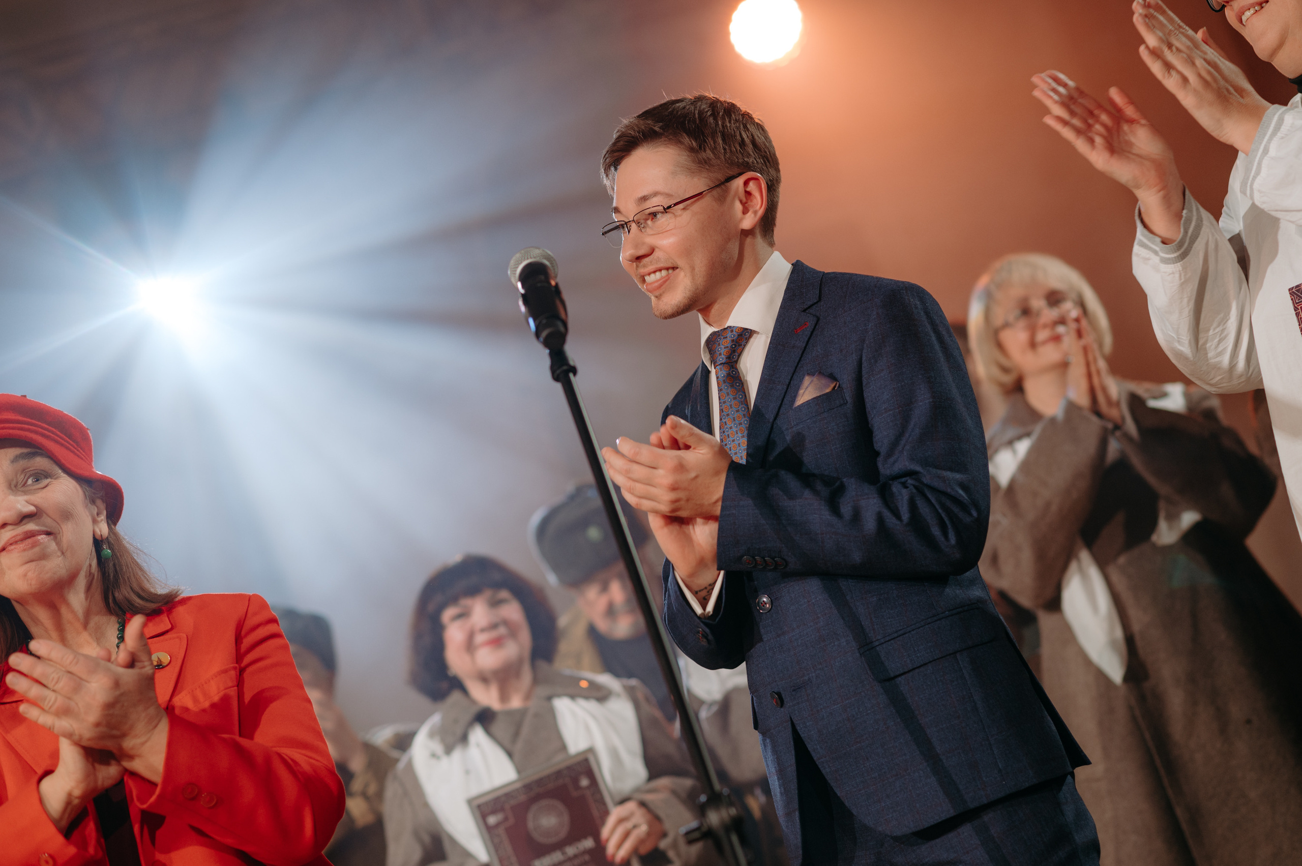 Репортаж «Серебряная астра». Фотограф в Москве Илья Максимов