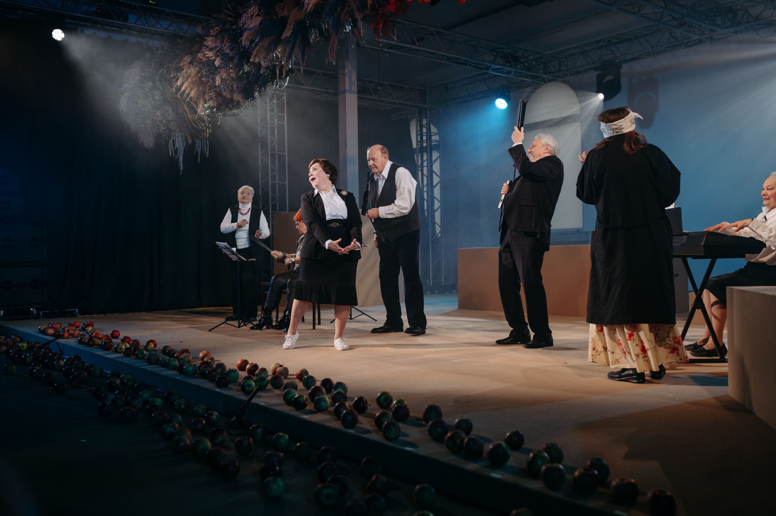 Репортаж «Серебряная астра». Фотограф в Москве Илья Максимов