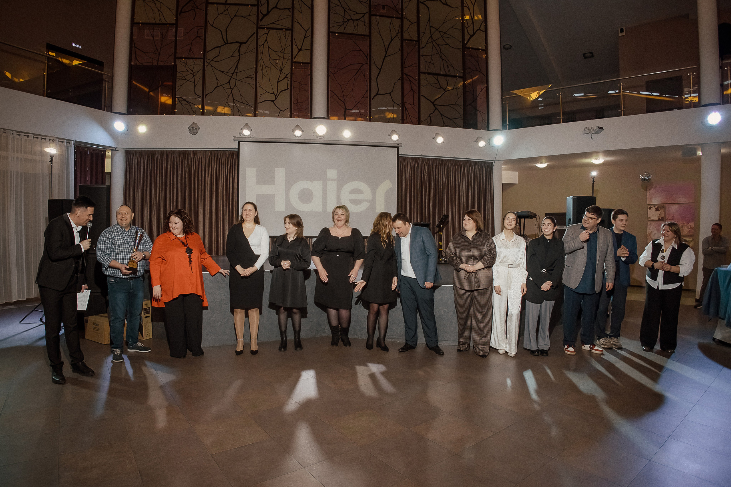 Haier. Свадебный фотограф