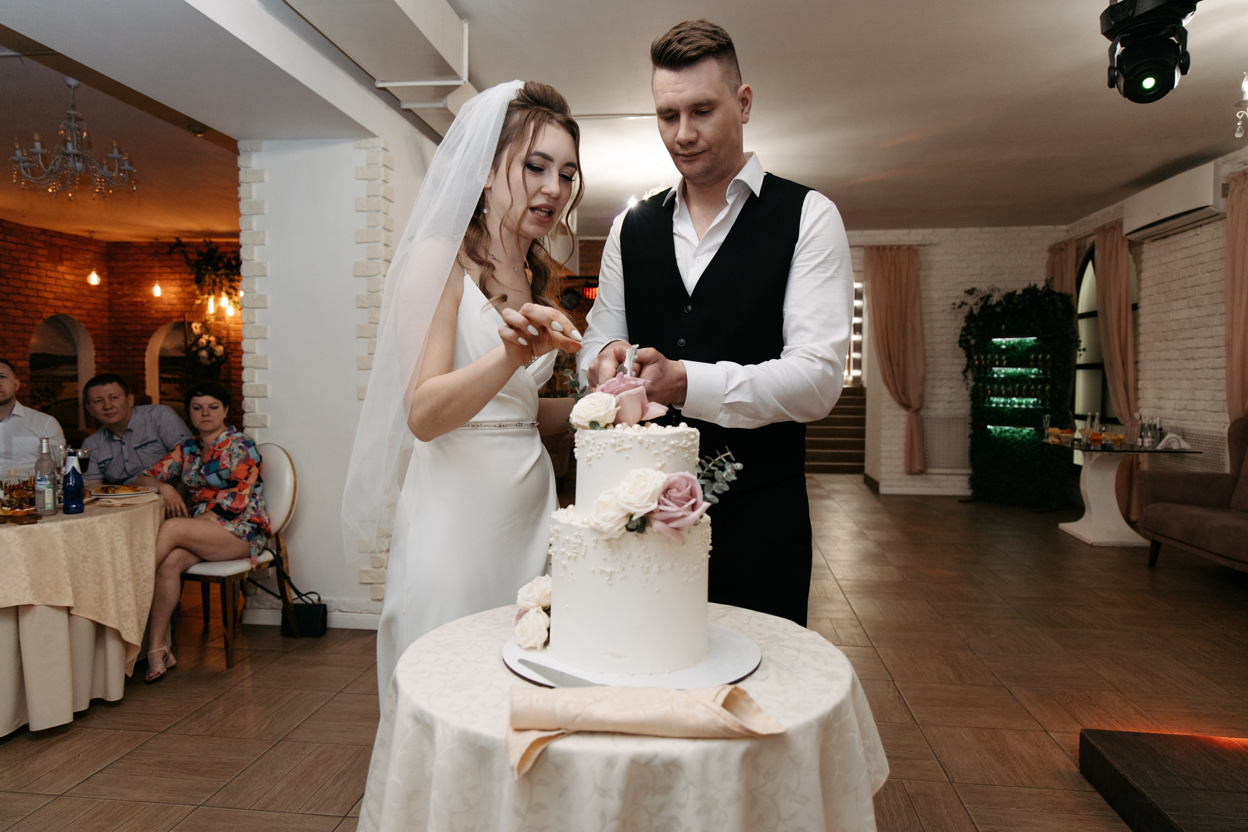 Диана и Сергей (полный день). Фотограф в Барнауле Юлия Садвокасова