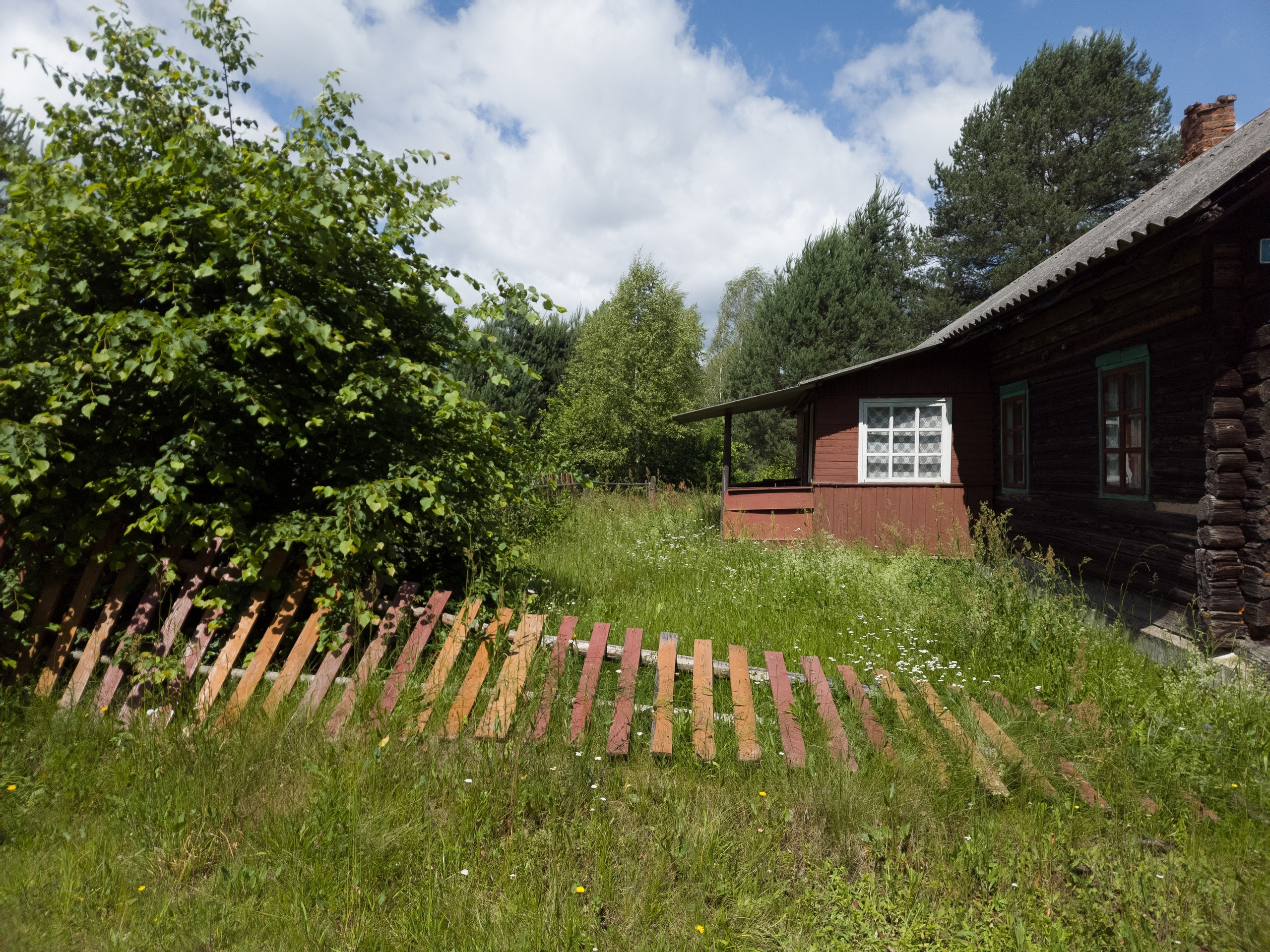 Home.land. Künstler Verstecktoff