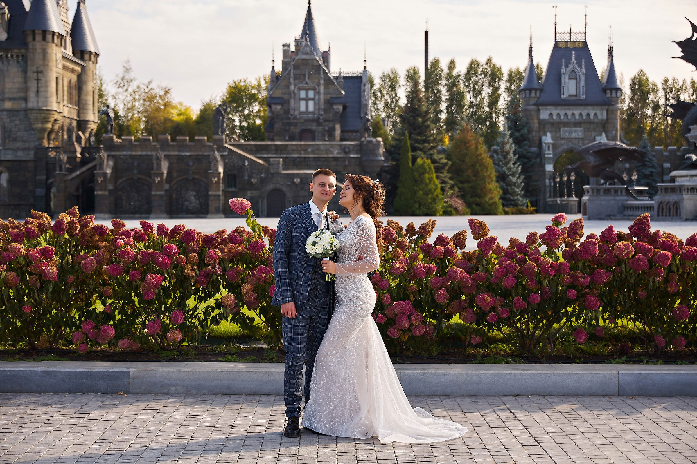 Свадебная фотосессия в замке Гарибальди | Фотограф в Тольятти и Самаре. Фотограф в Москве, Тольятти, Самаре | Ню, будуар, свадебная съемка, интерьерная съемка | Андрей Демотченко