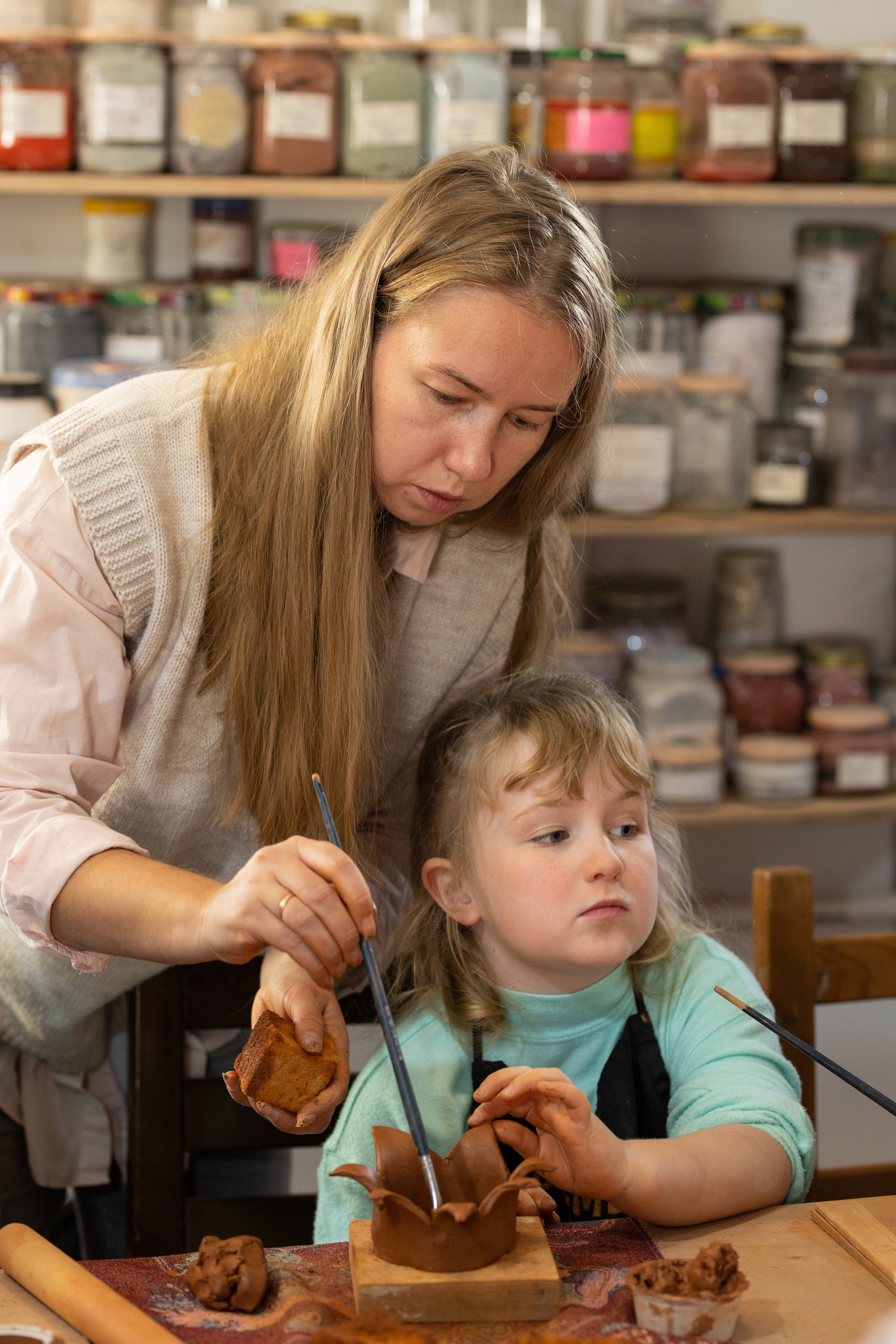 День рождения в студии керамики. Семейный и свадебный фотограф в Санкт-Петербурге Татьяна Швыкова