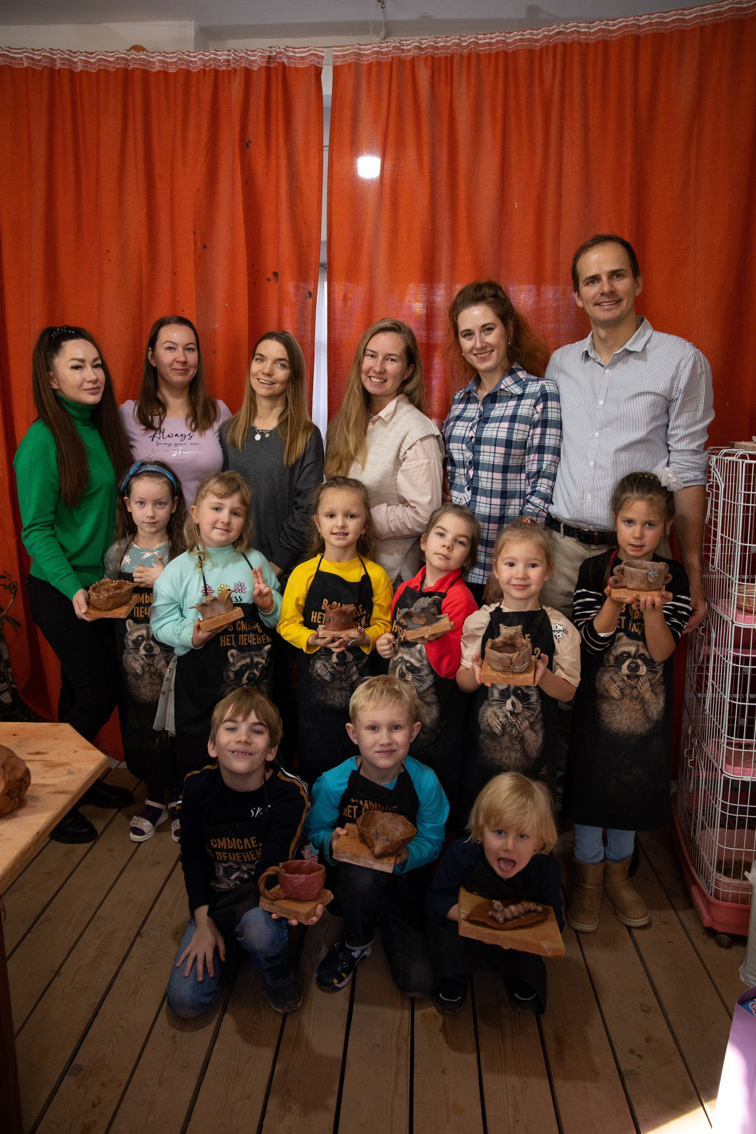 День рождения в студии керамики. Семейный и свадебный фотограф в Санкт-Петербурге Татьяна Швыкова