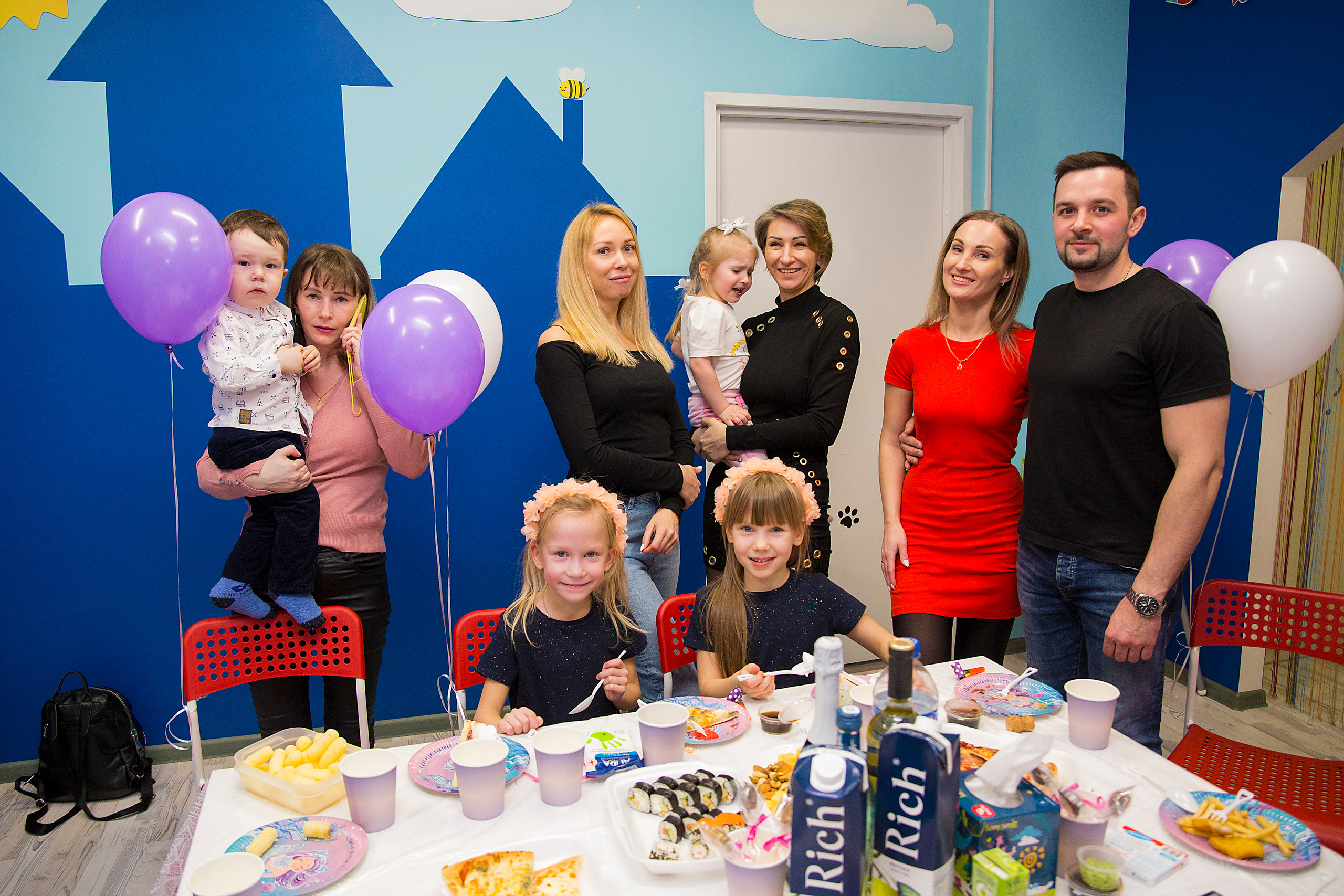 День рождения в игровой комнате. Семейный и свадебный фотограф в Санкт-Петербурге Татьяна Швыкова