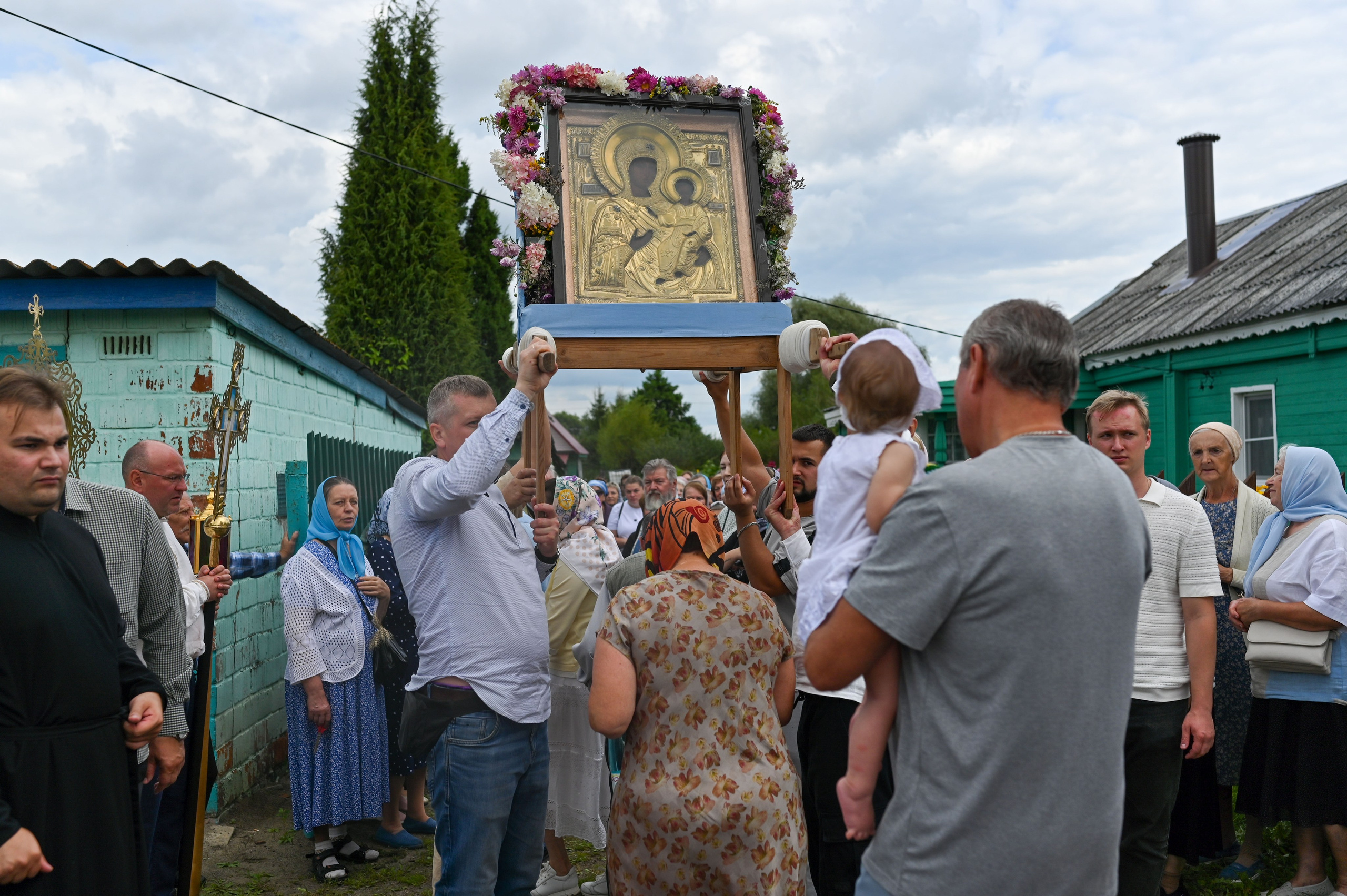 День памяти Смоленской иконы Божией Матери с крестным ходом. Семейный фотограф в г. Воскресенск Наталия Молева