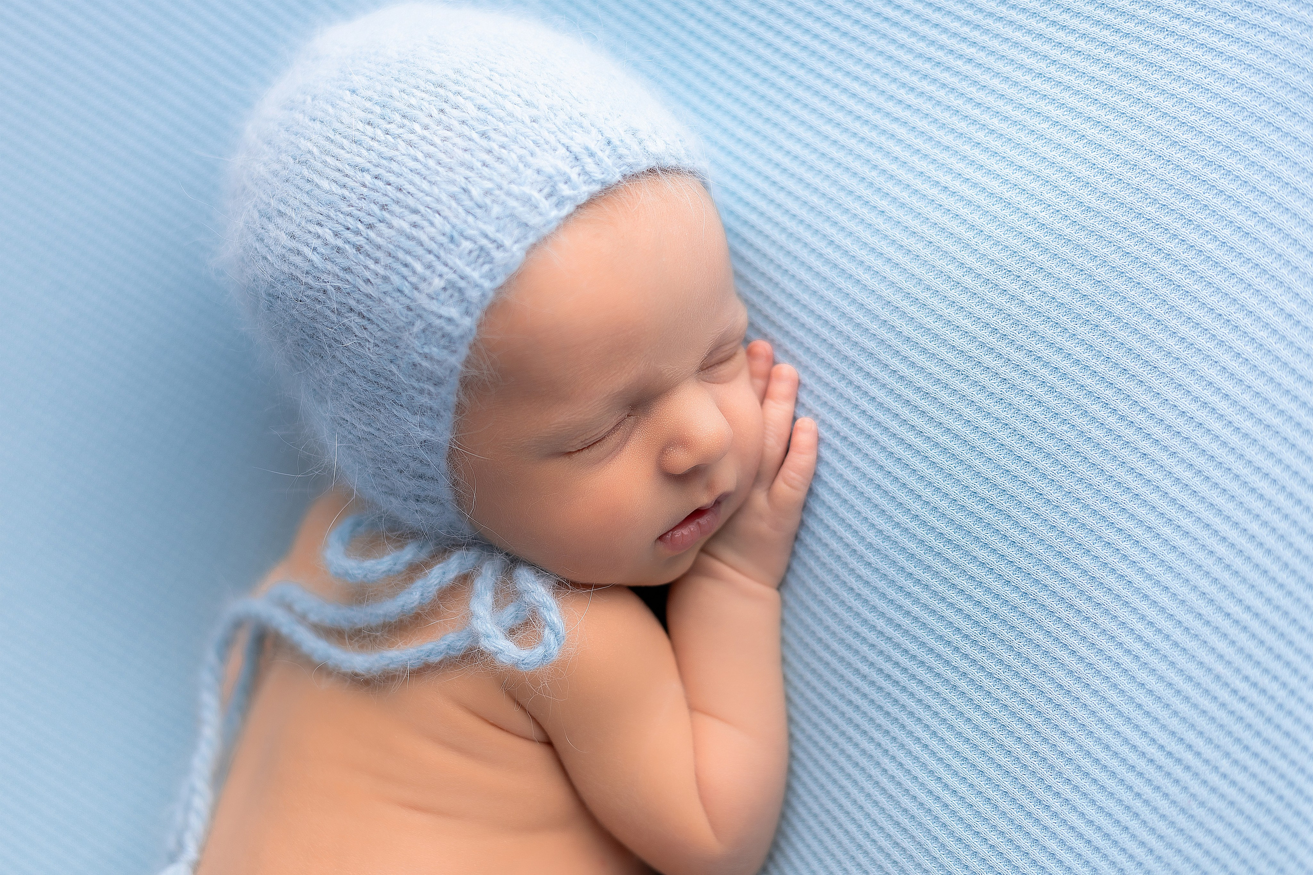 Новорожденные. Фотограф Ханты-Мансийск