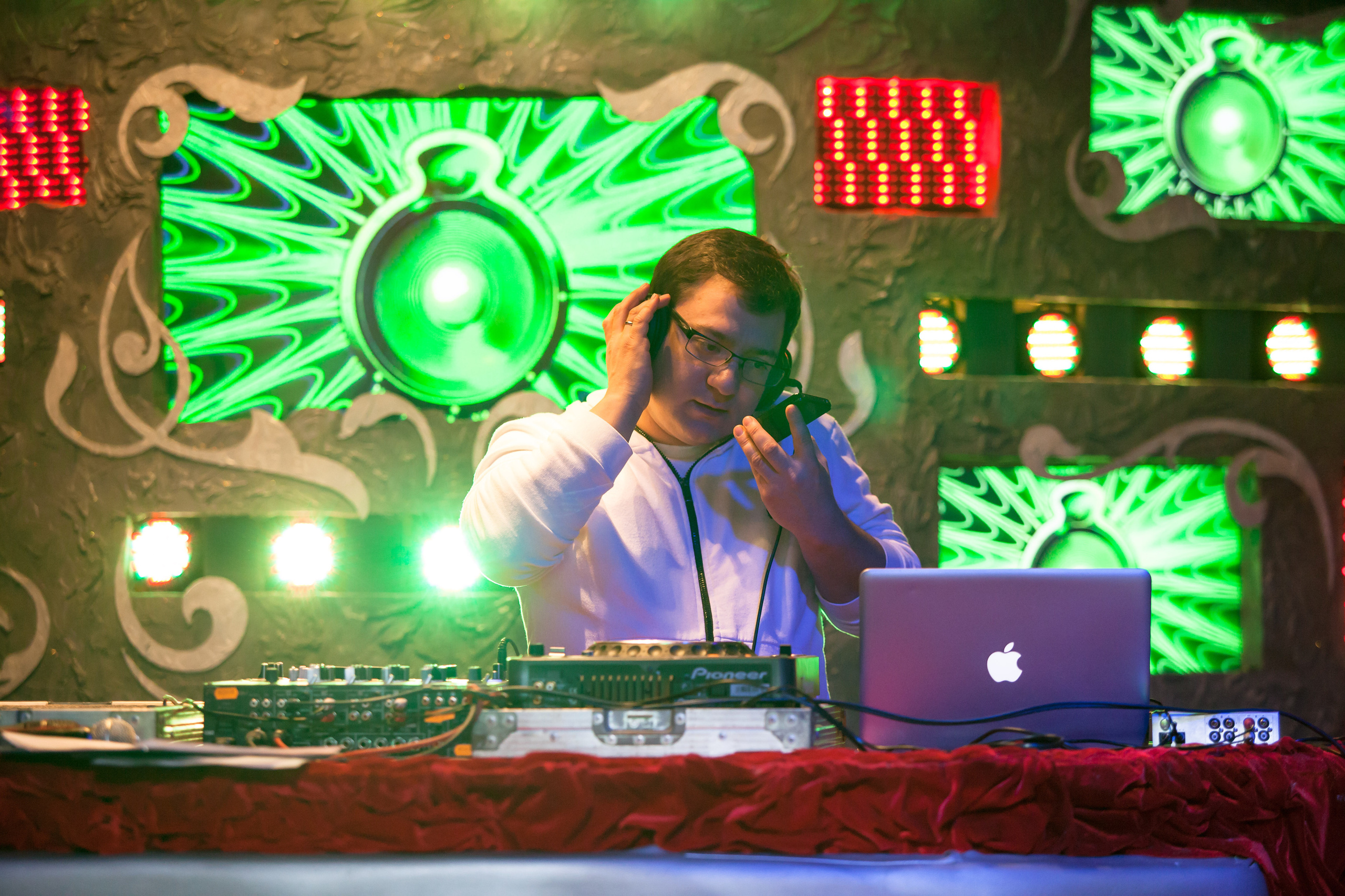 Праздничные мероприятия. Фотограф ваших чувств в Санкт-Петербурге