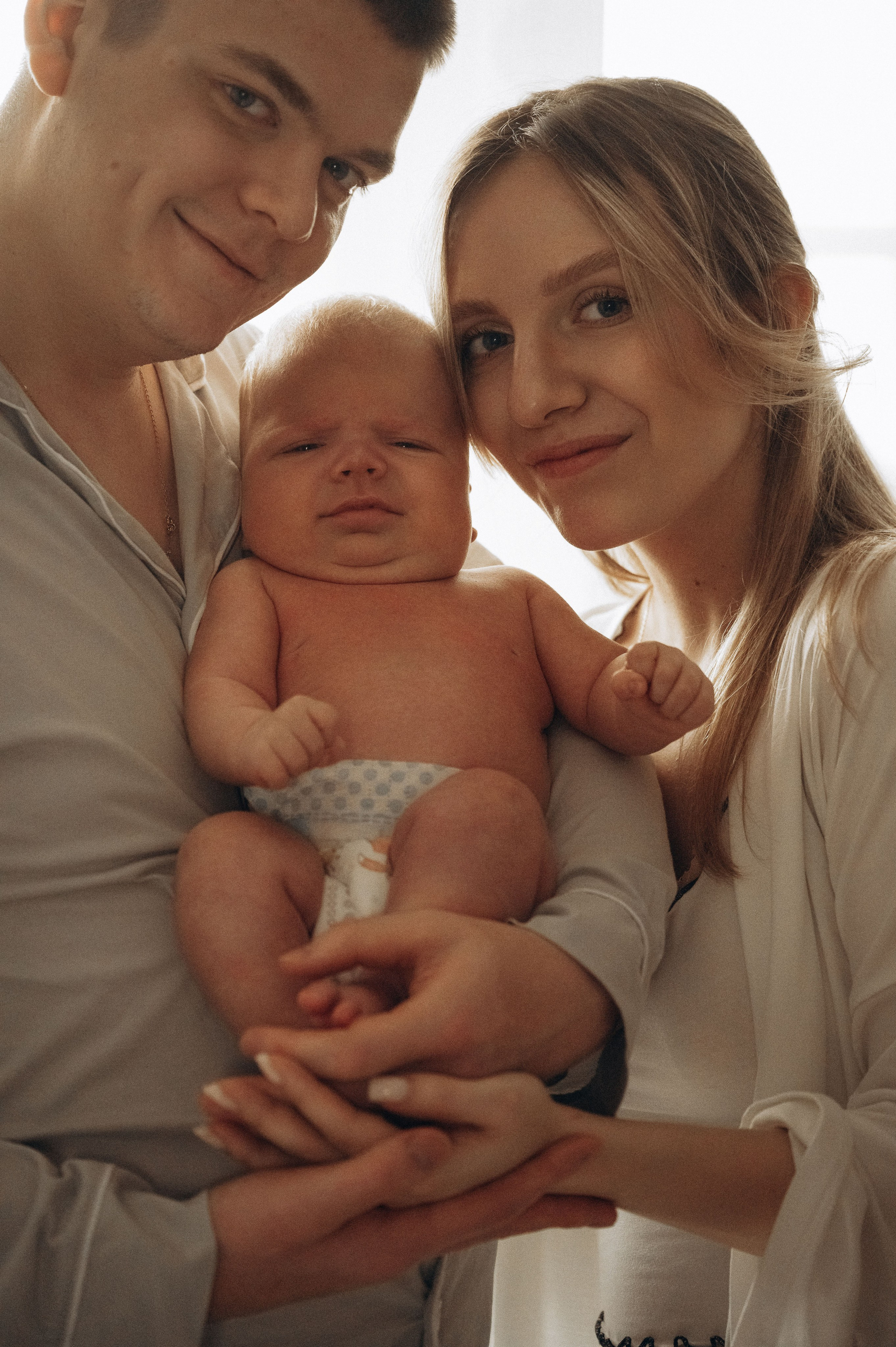 Иван, Ксения и Лев. Фотограф беременности и семьи, домашние съемки, Ньюборн