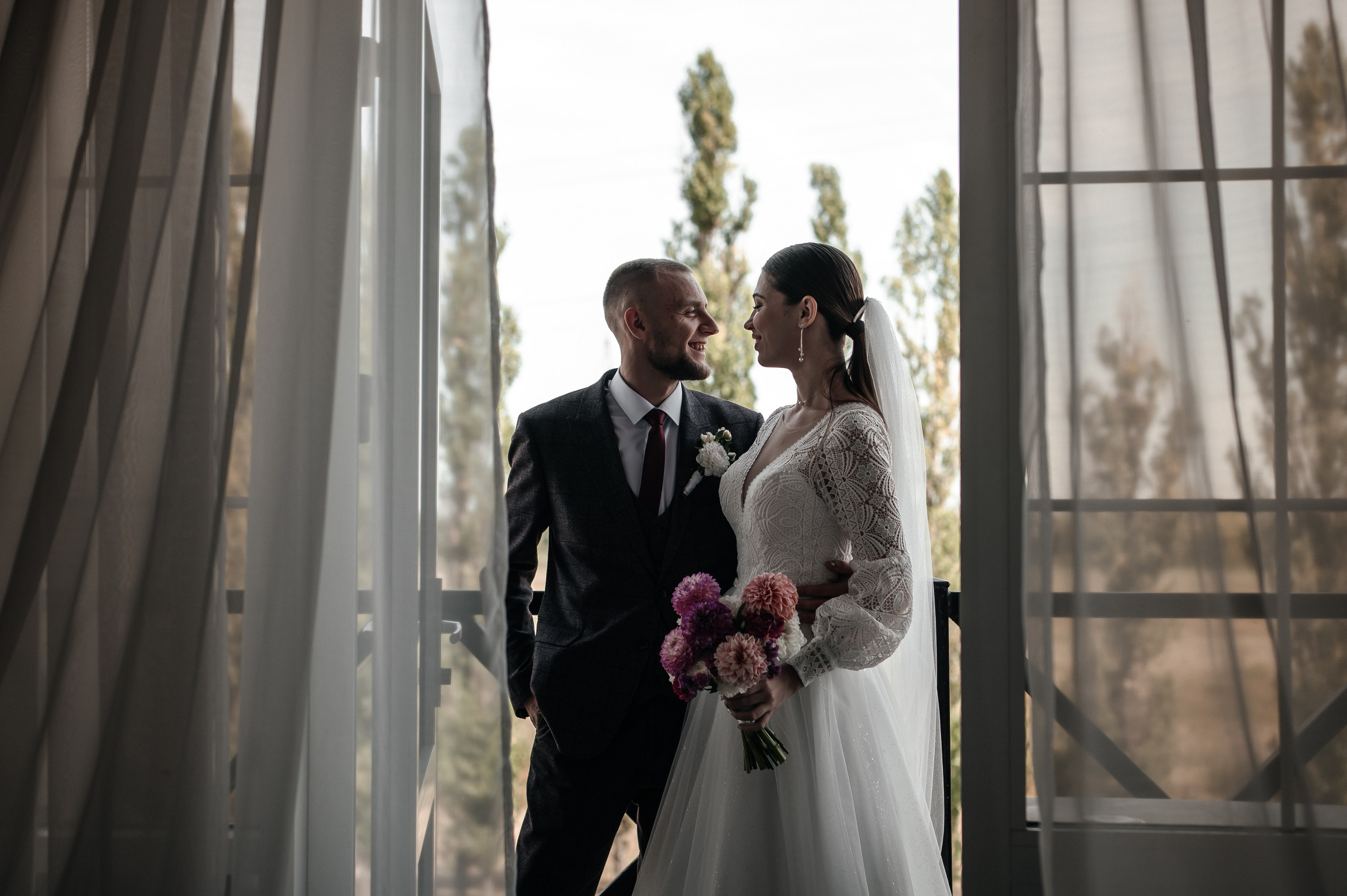 Максим и Наталья. Сборы, прогулка. Фотограф Екатерина Бочарникова