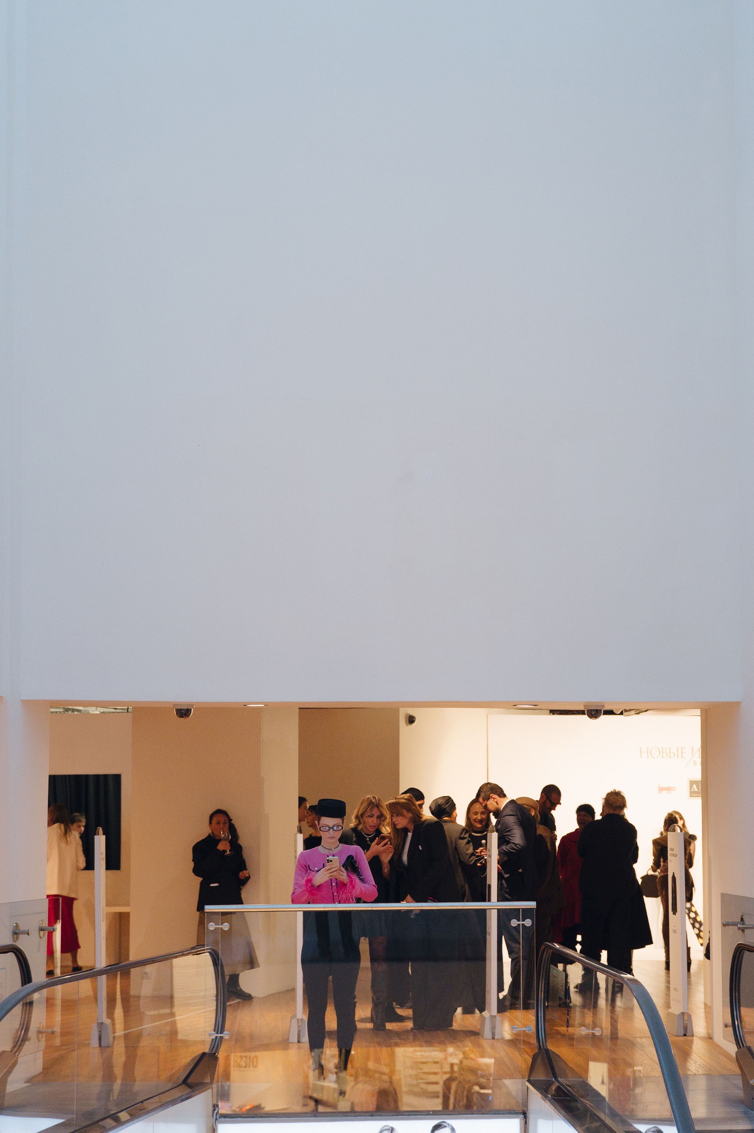 Бекстейдж показа «Новые Имена» собака.ru|ДЛТ. Портретный и репортажный фотограф в Санкт-Петербурге