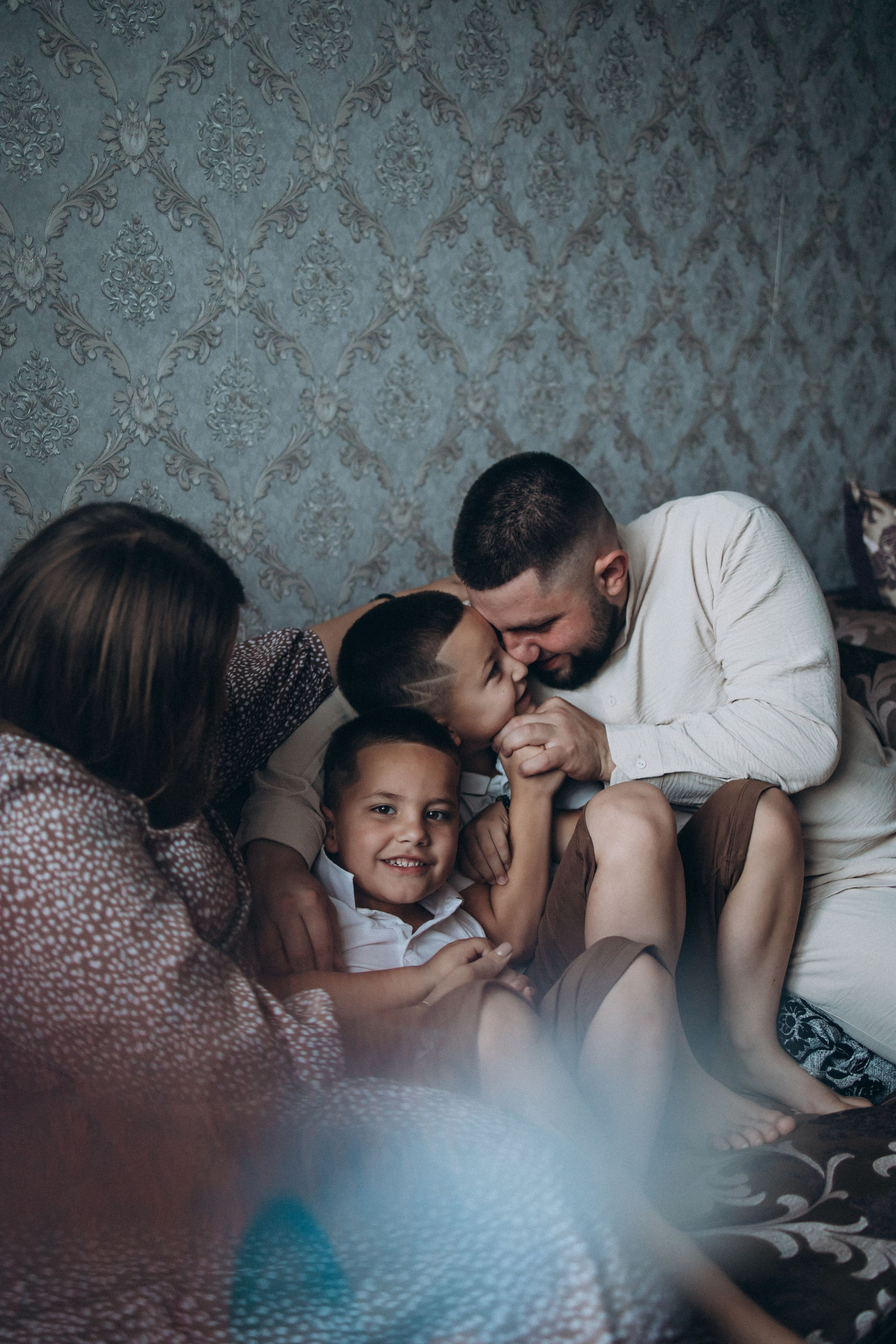 Ариф Валерия Тамерлан Тимур Дамир Сафия. Семейный фотограф Нижневартовск Тюмень Ефимова Ирина