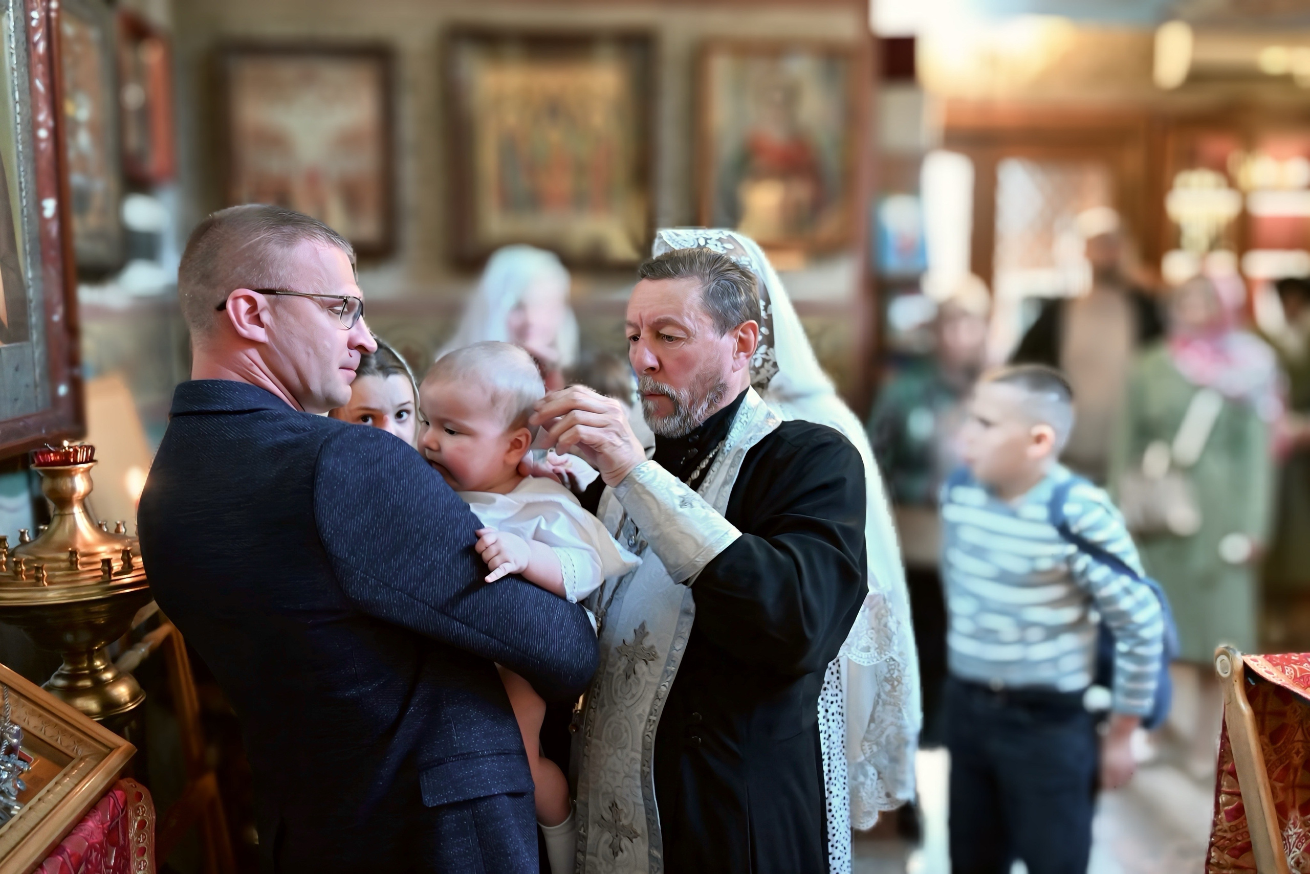 Крещение мама Лилия. Семейный и детский фотограф Москва