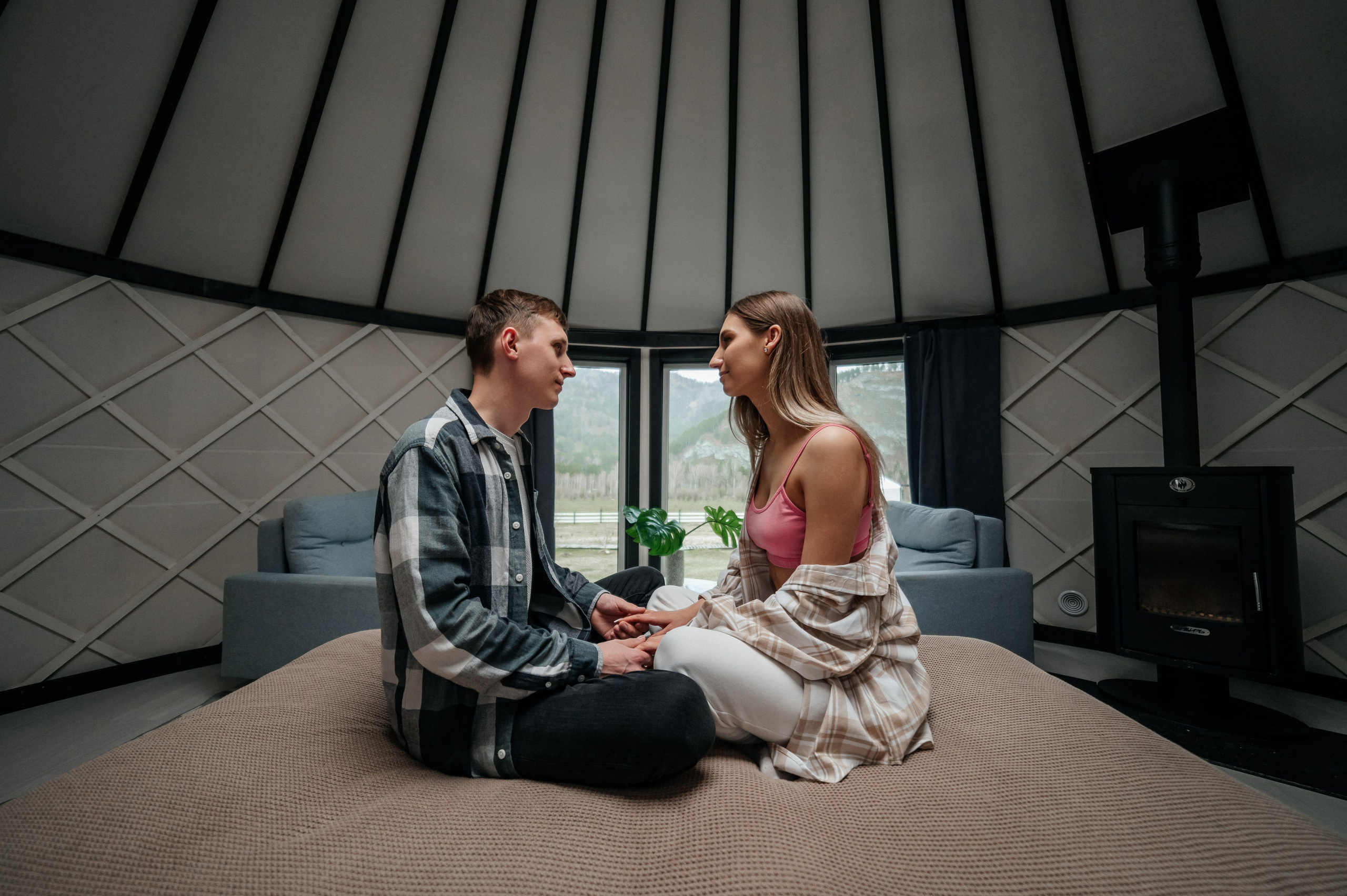 Отель «Вдох». Свадебная  съемка на Алтае