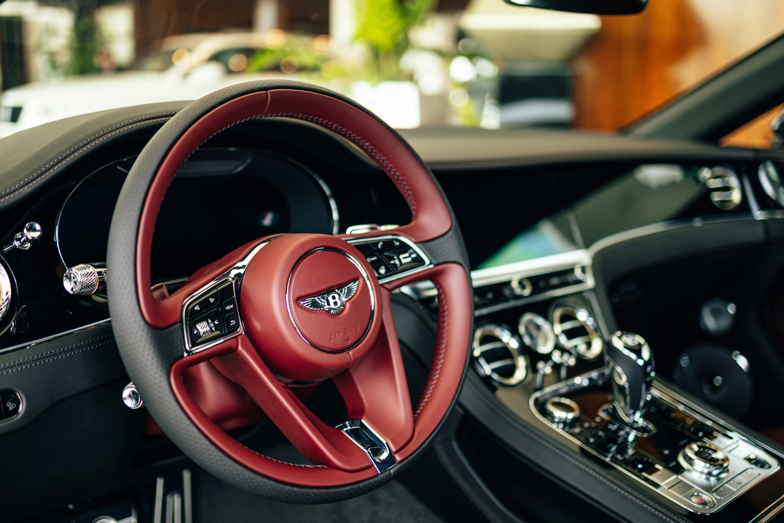 14.06.20 bentley. Руслан Плахтеев