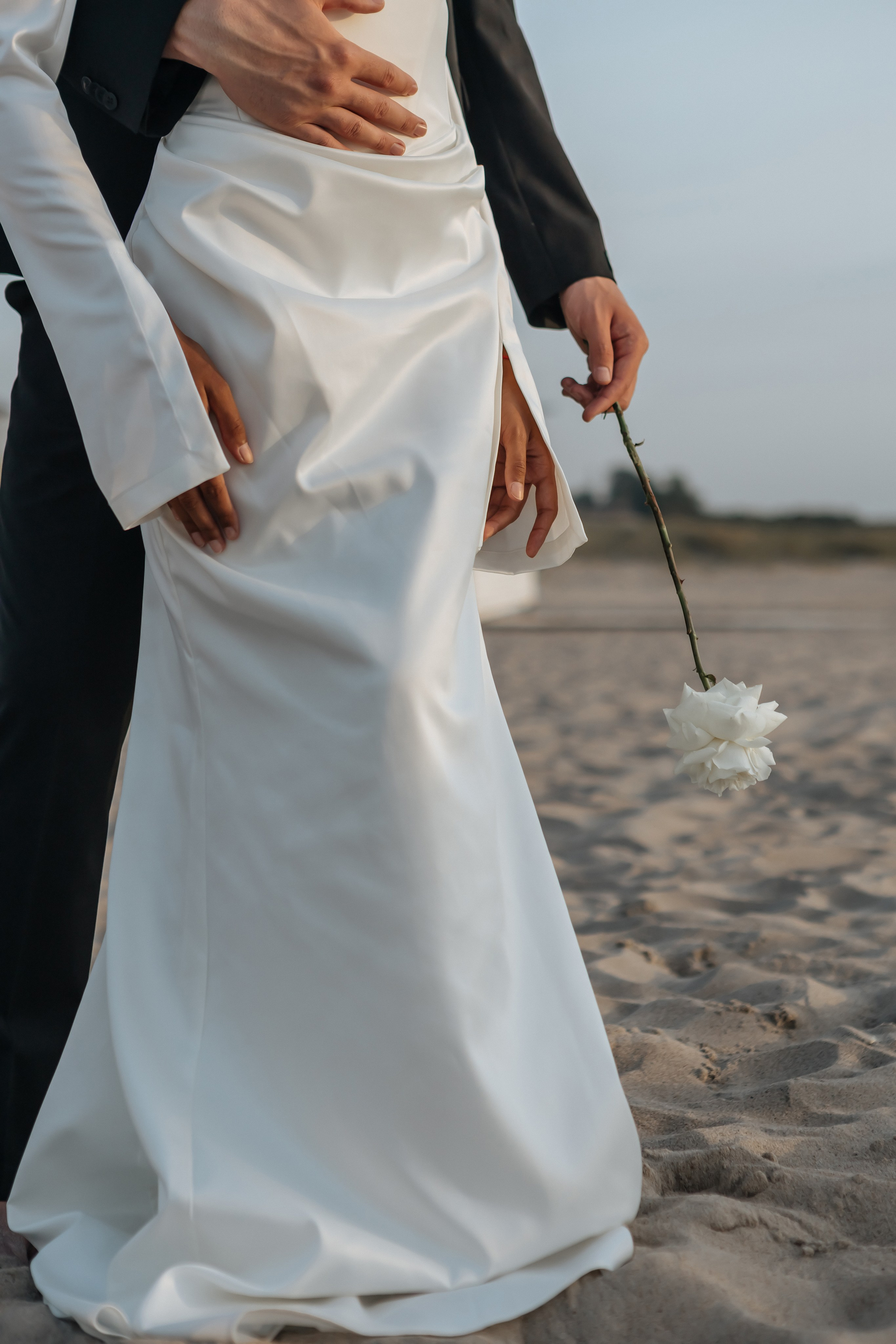 Свадьба для двоих на море. Свадебный фотограф  Калининград | Москва