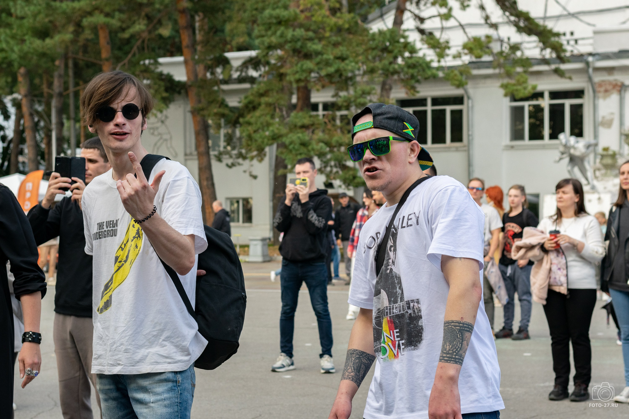 Антон Курдюмов фотограф в Хабаровске Рина Курдюмова фото27 foto27 Антон Дорофеев репортажный репортаж документалист Тони и Рина фотосоздатели Международный фестиваль Рок в защиту животных Хабаровск