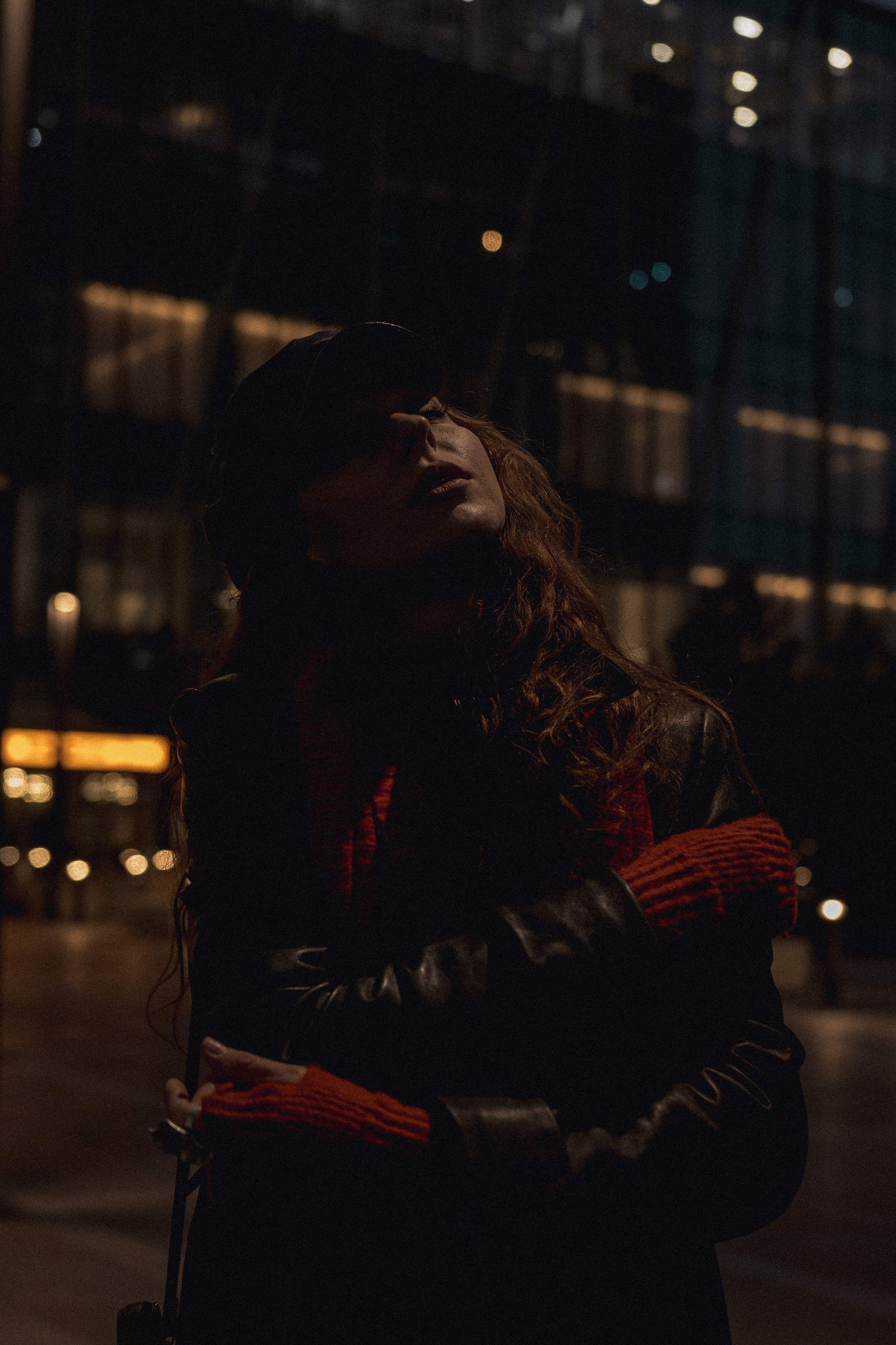 Маша. Съемка ночью в огнях мегаполиса. Фотографирую пары и индивидуальные съемки в Алматы Шунько Ирина