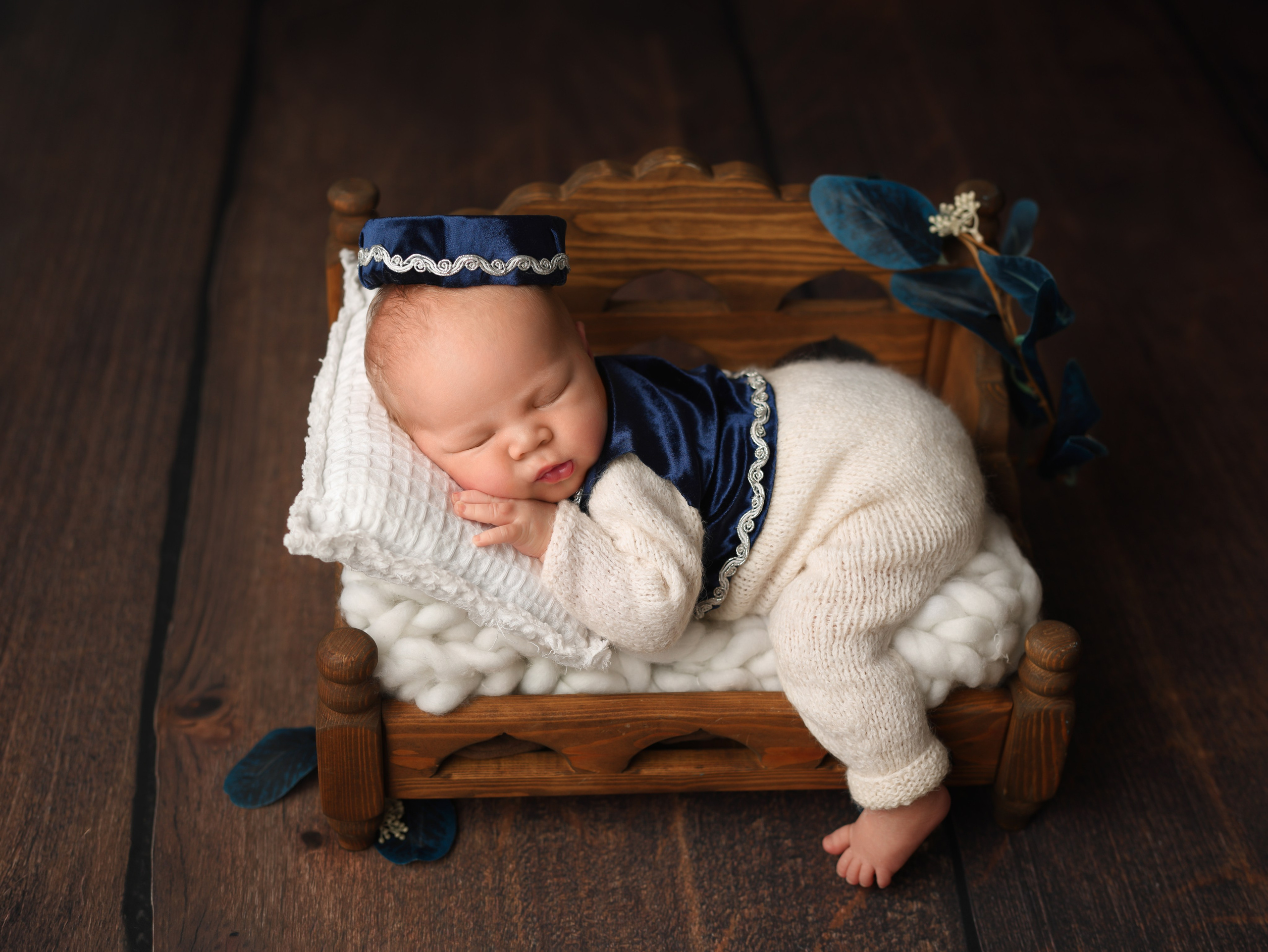 Newborn. Фотограф новорождённых в Казани Нейля Гильмутдинова ньюборн