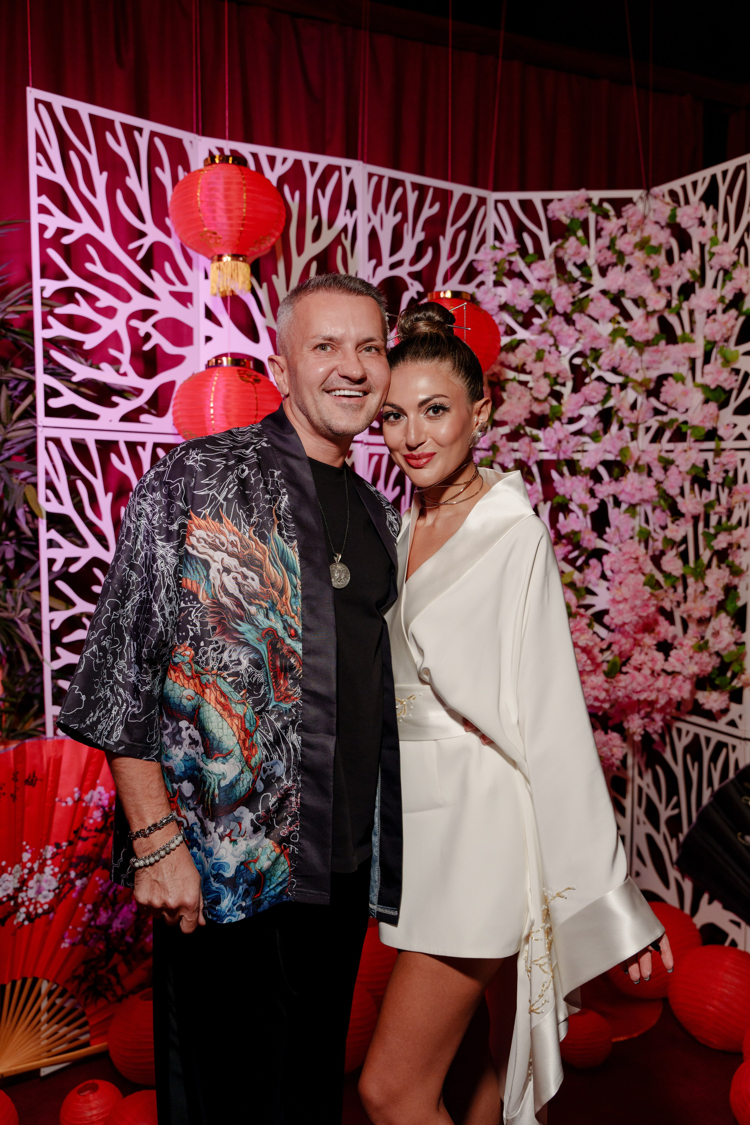 Репортажный фотограф на день рождения в ресторане KAI. Репортажный фотограф Москва Сергей Дружинин