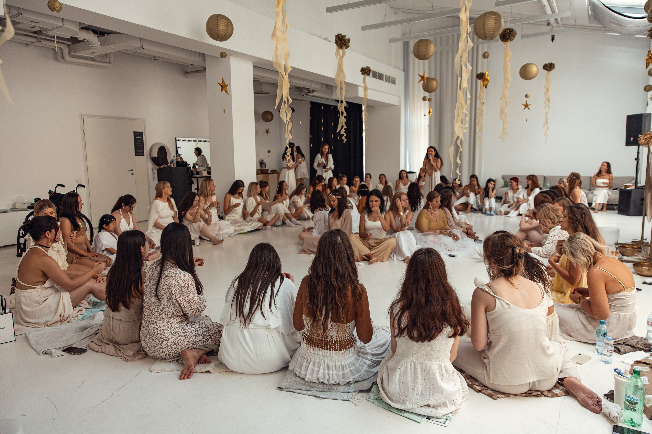 Женский круг Настя Шу. Дарья Бухреева — фотограф, видеограф и фототерапевт. Москва и мир