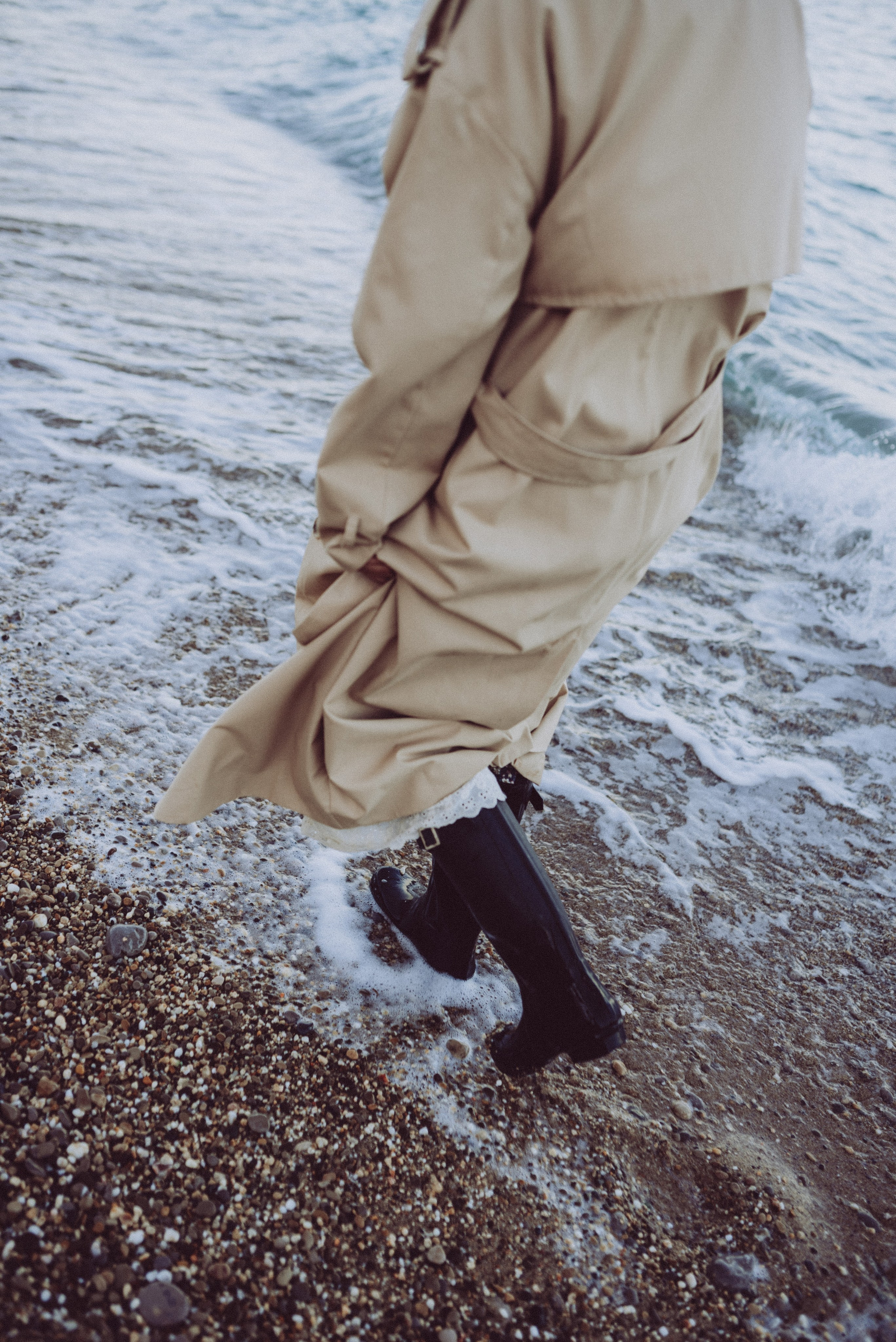 Фототерапия. Лена на пляже