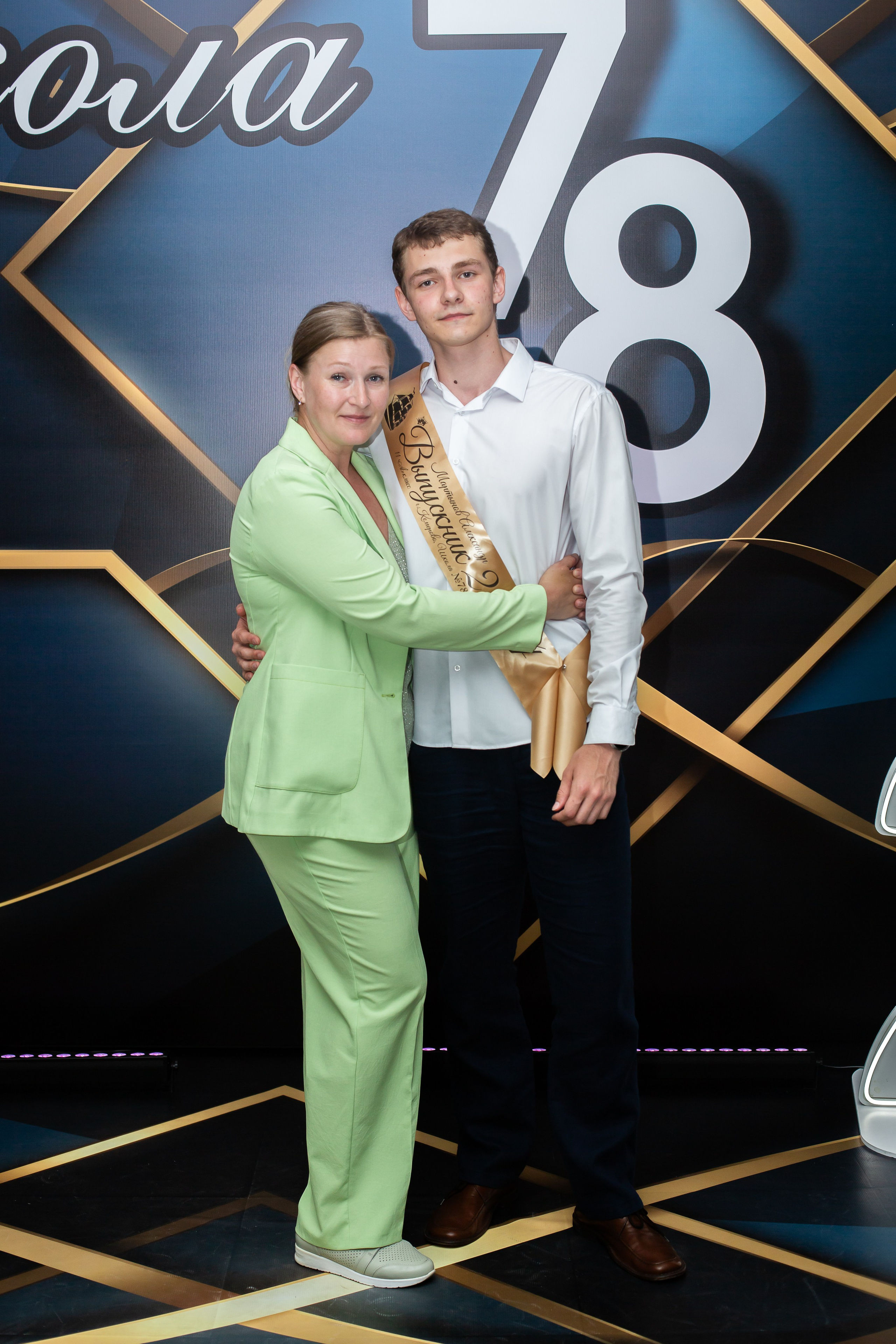 Выпускной бал (школа). Детский и Школьный фотограф Светлана Гулова