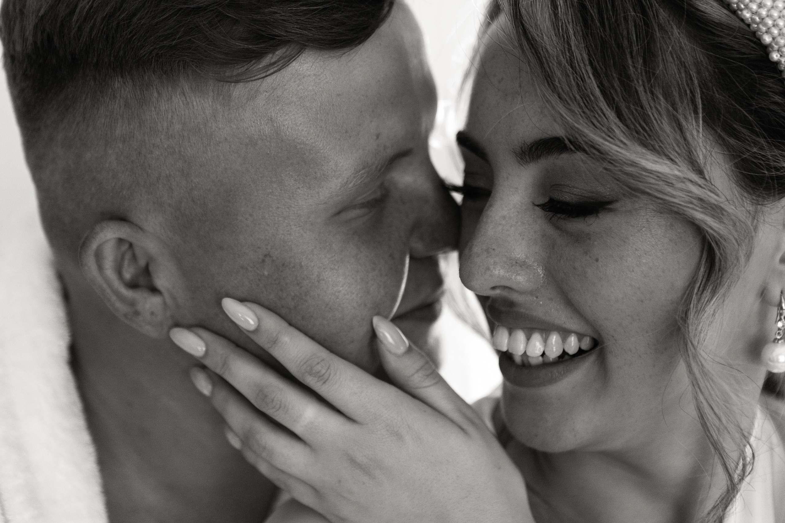 Свадебный фотограф Уфа — Руслан ГабдлисламовЖивые эмоции, красивые кадры, воспоминания на всю жизнь.Работаю по всей Республике Башкортоста. Свадебный фотограф Уфа Руслан Габдлисламов