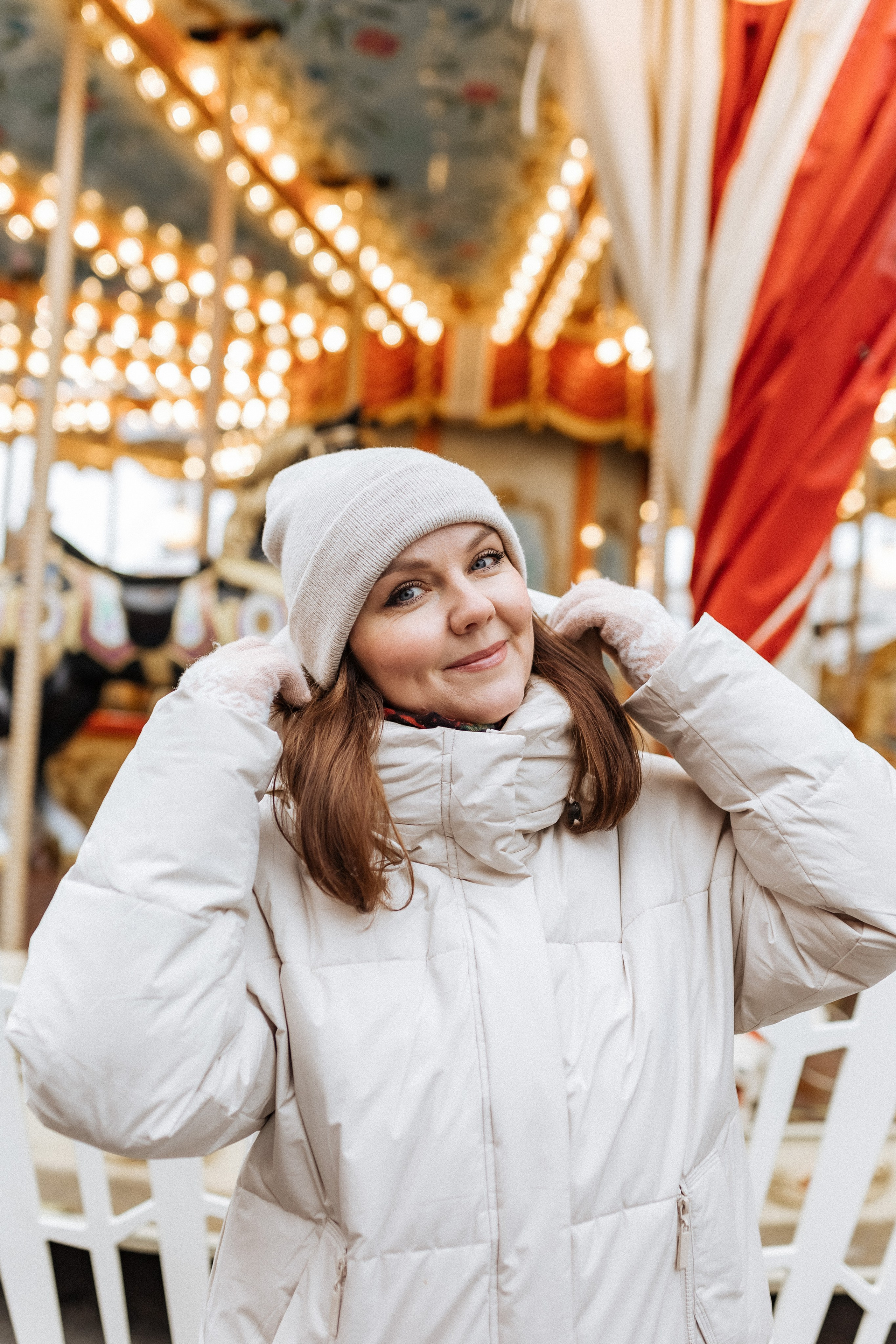 Новогодняя прогулка, ГУМ-ярмарка. Ира и Маша!. Профессиональный фотограф, Москва |Видное Елена Елизарова