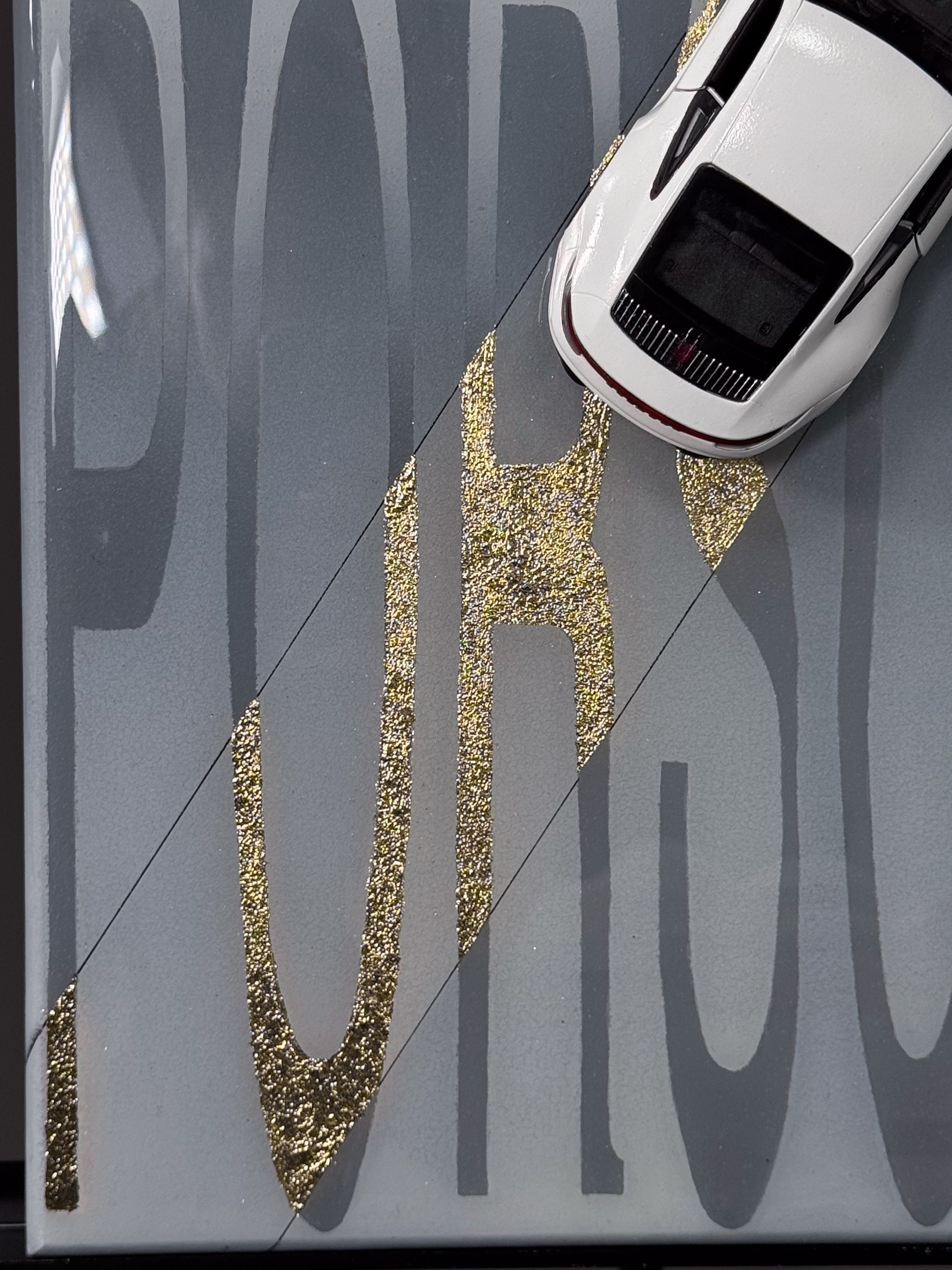 Картины с машиной. Художественная мастерская ANIG Studio