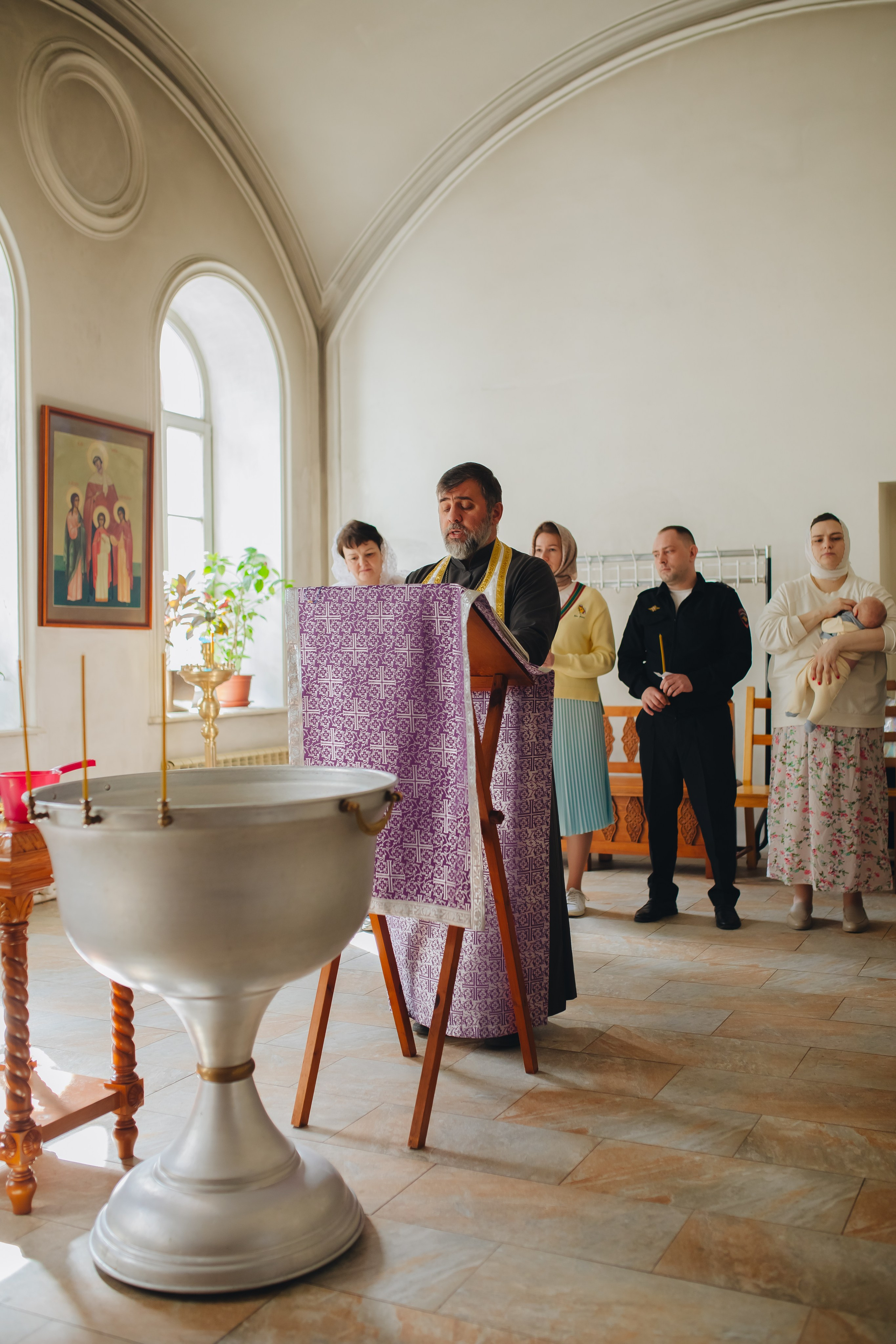 Крещение в светлом Храме. Семейный и детский фотограф в Москве Дорогова Екатерина